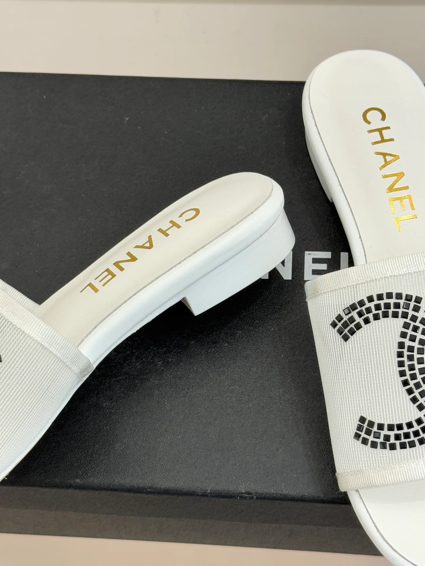 Туфли Женские Chanel 11167370