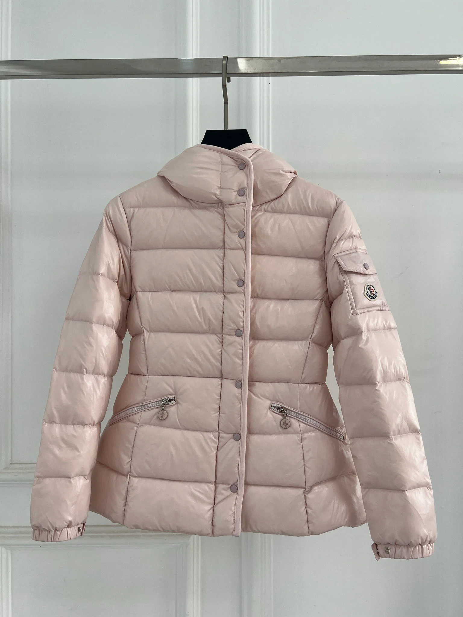Куртки И Пуховики Женские Moncler 18416200