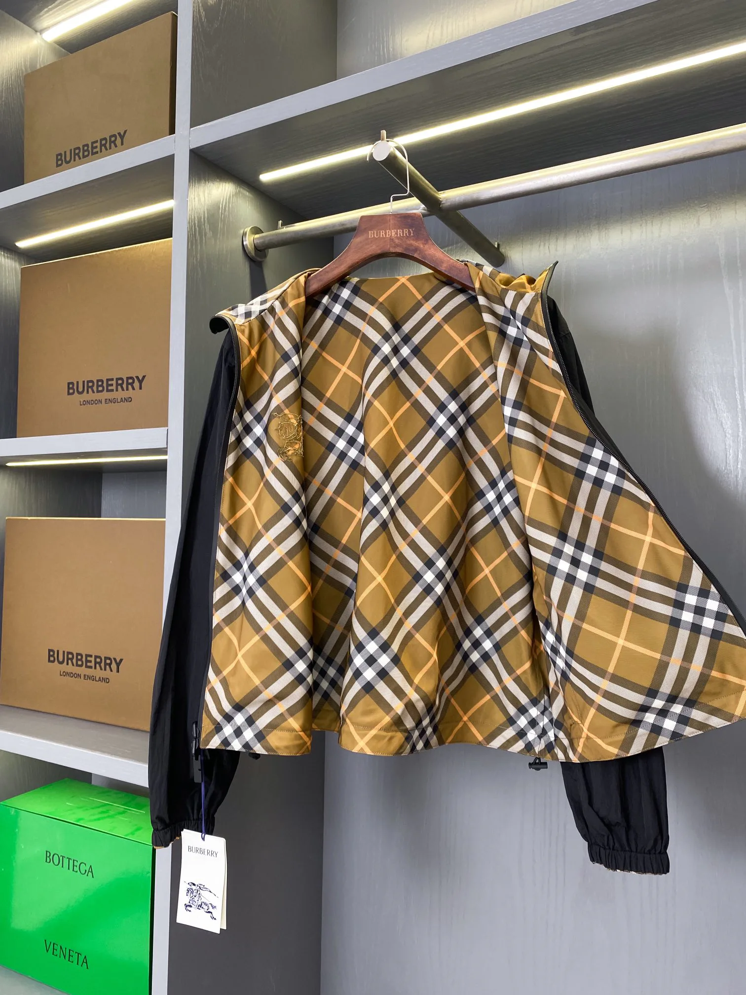 Куртки И Пуховики Мужские Burberry 13433006