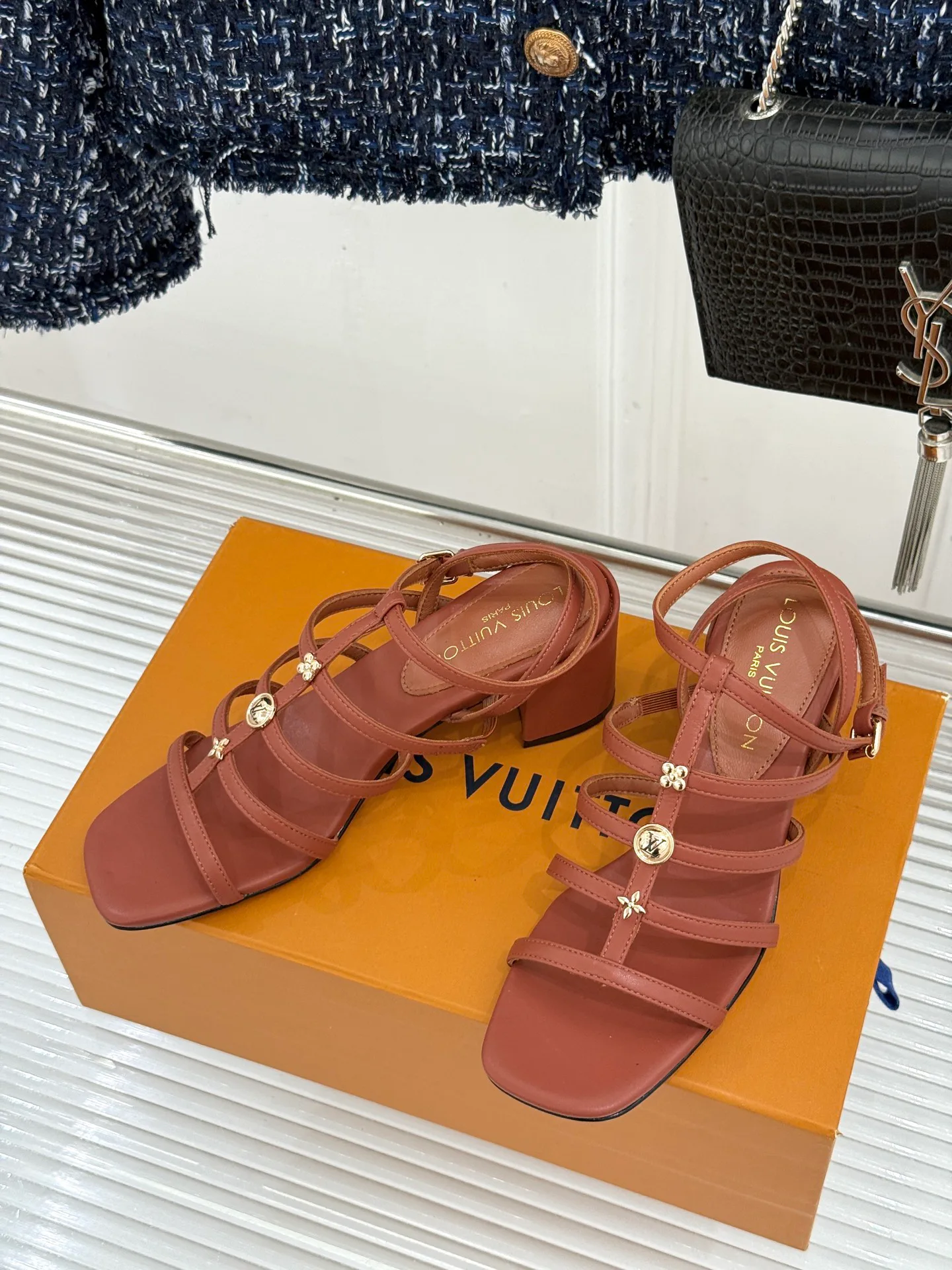 Босоножки Женские Louis Vuitton 17234888