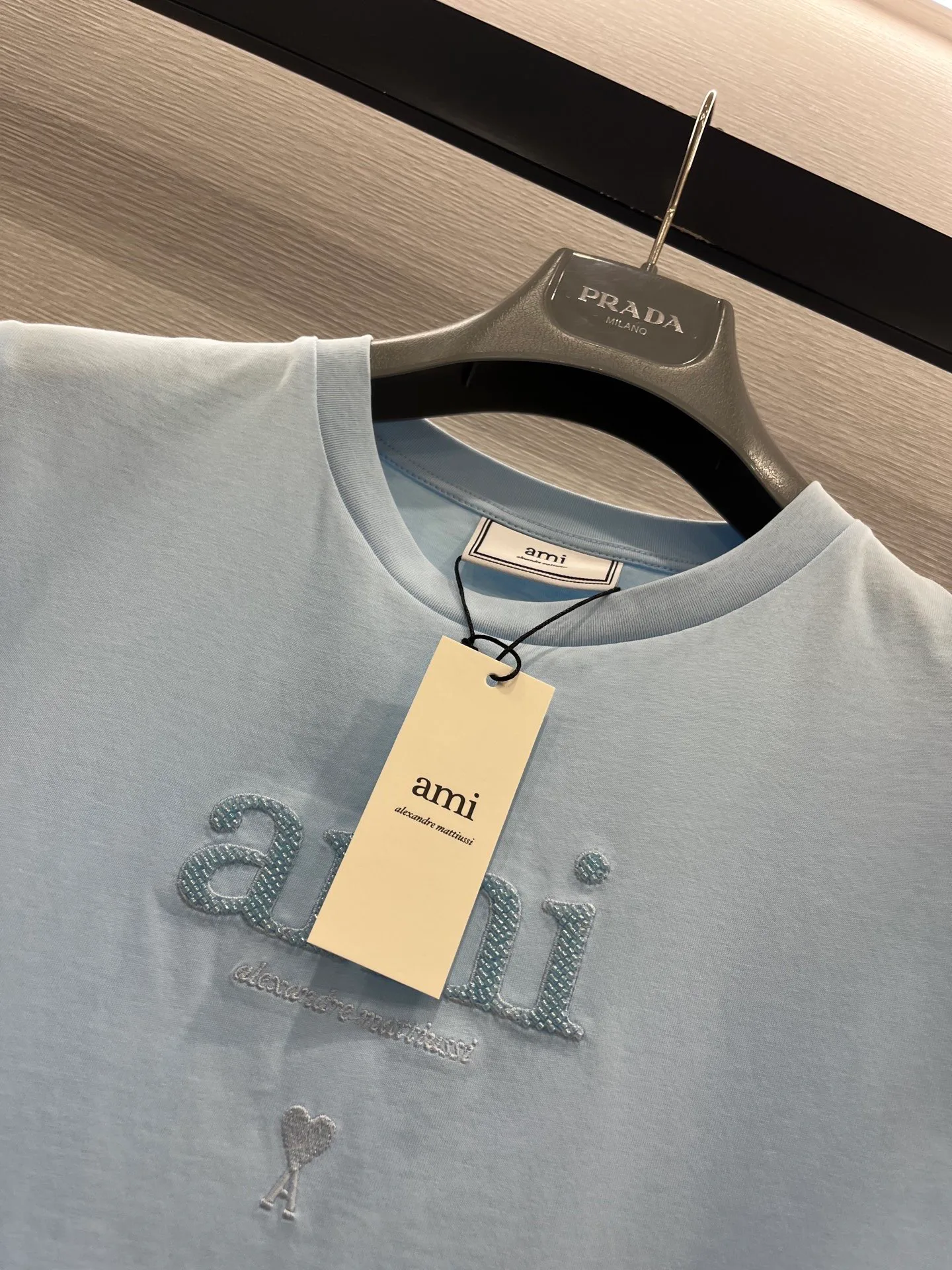 Футболки Женские Ami Paris 1273178