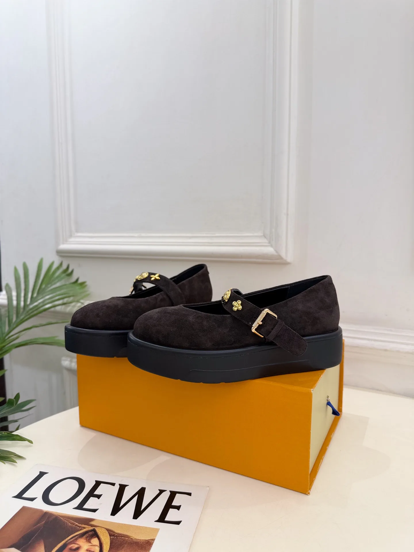 Туфли Женские Louis Vuitton 18103955