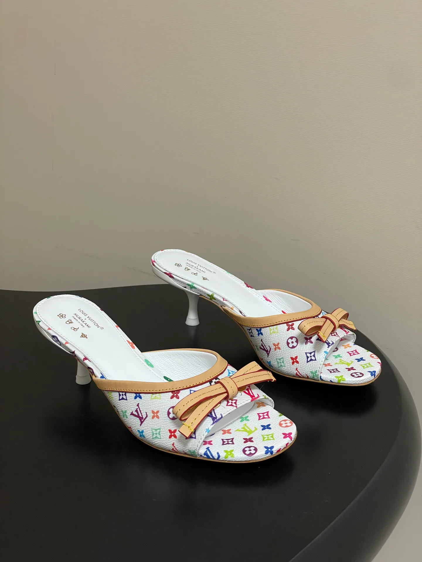 Босоножки Женские Louis Vuitton 11464089