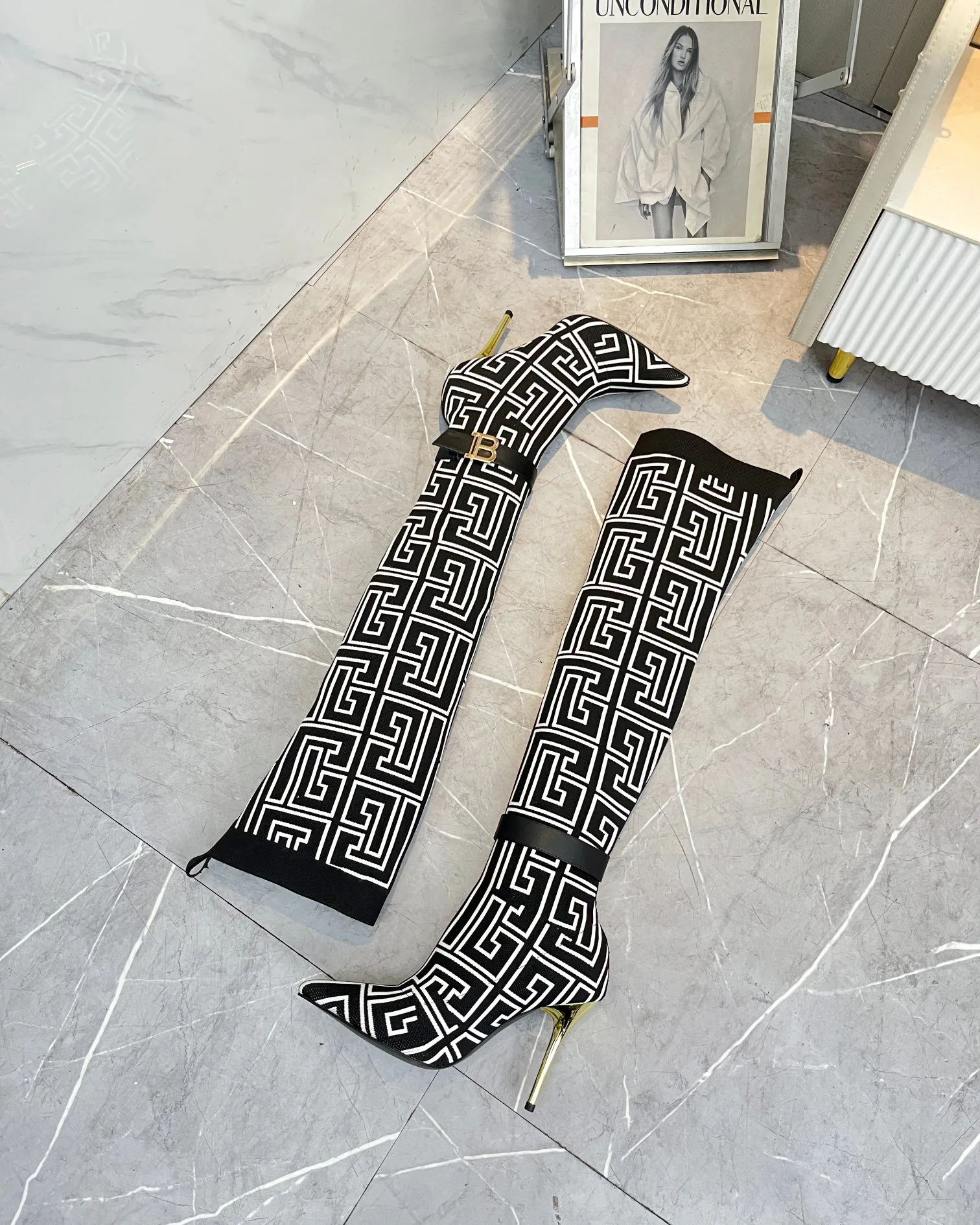 Сапоги Женские Balmain 18104234