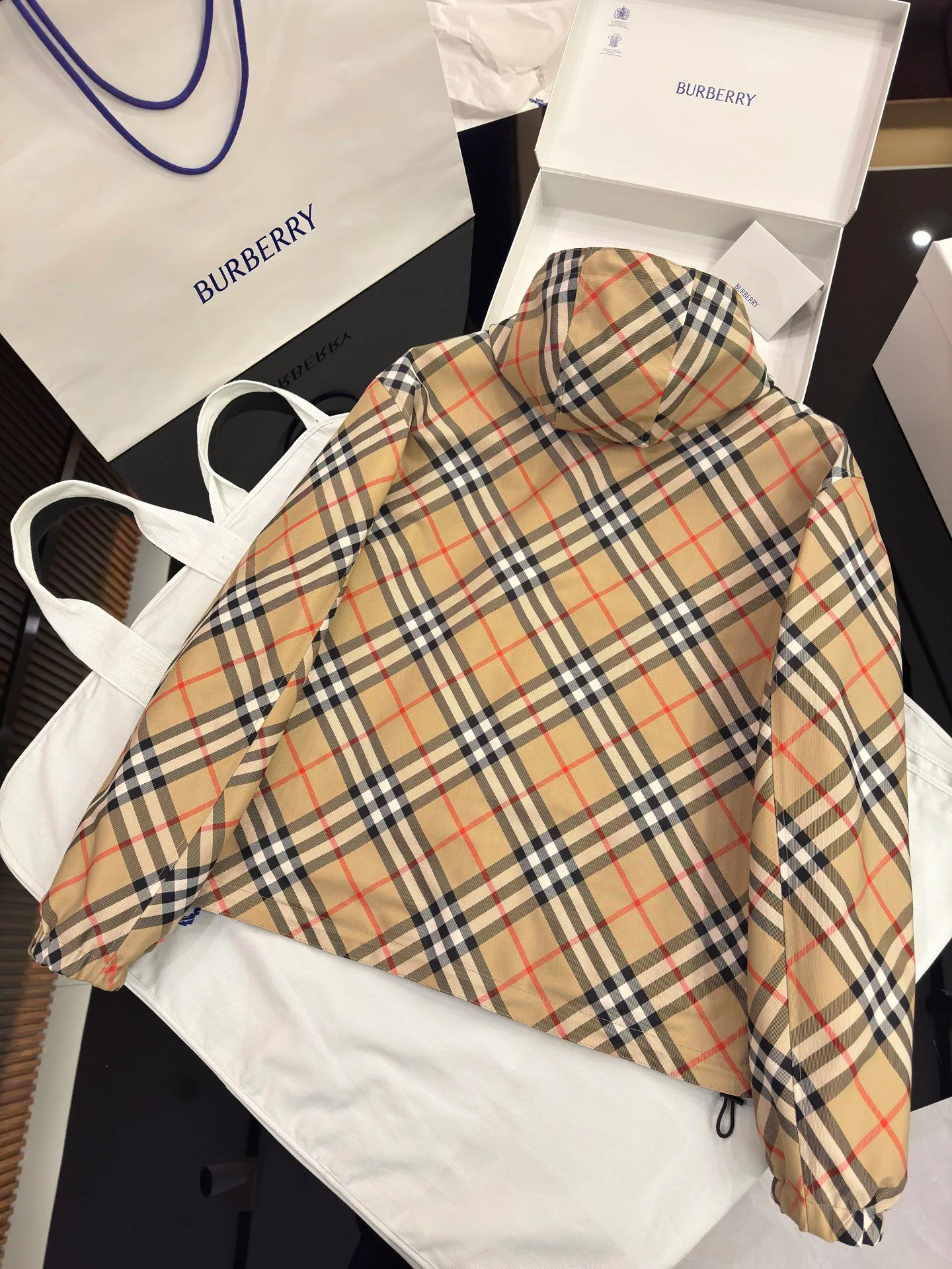 Куртки И Пуховики Женские Burberry 19185341