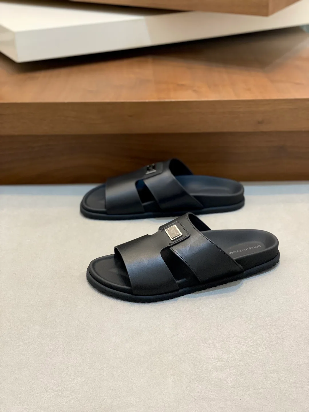 Шлепанцы Мужские Dolce & Gabbana 13207478