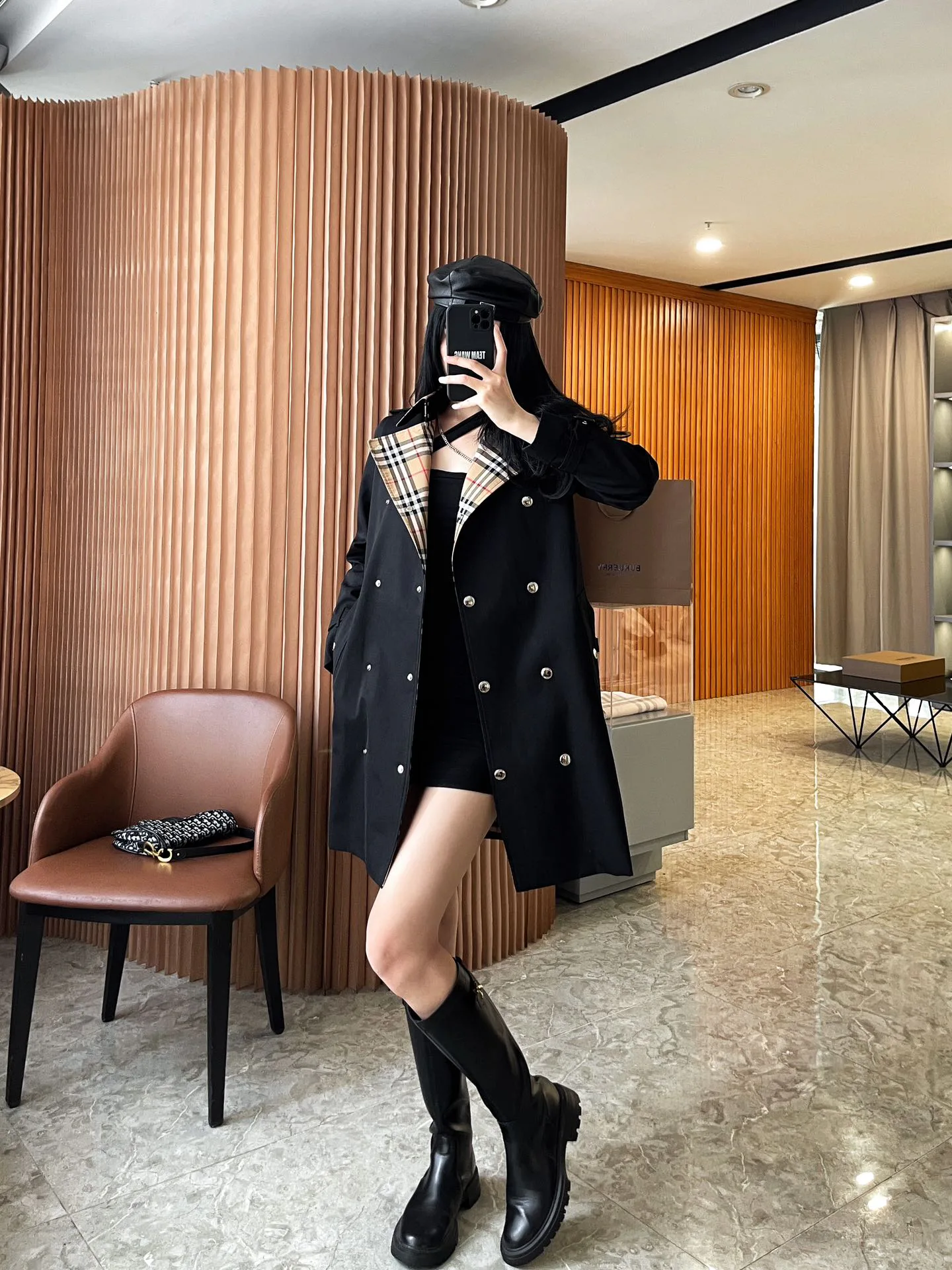 Тренчи Женские Burberry 19078439