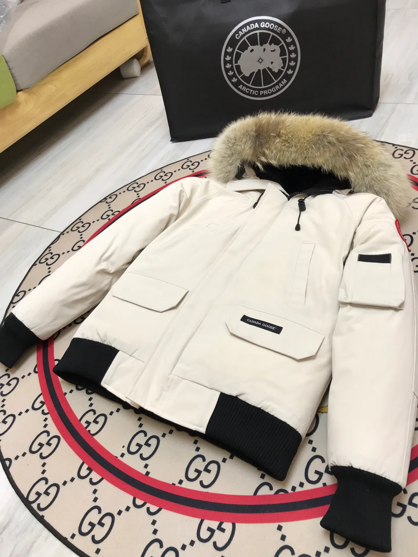 Куртки И Пуховики Женские Canada Goose 3153882