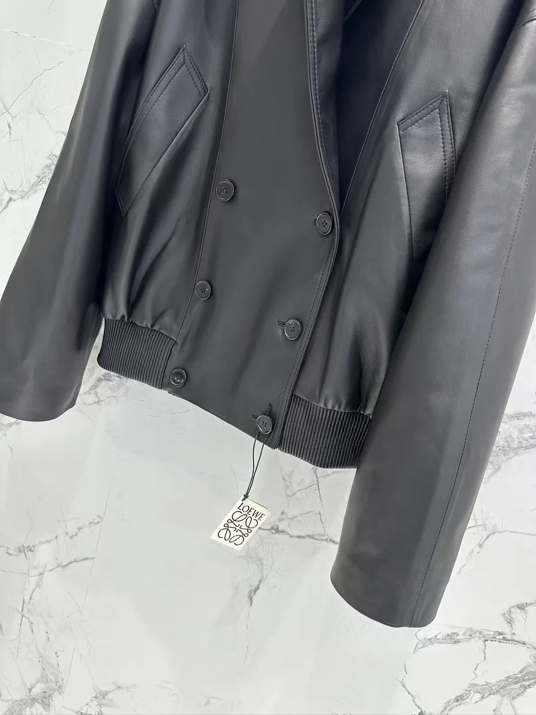 Кожаные Куртки И Дублёнки Женские Loewe 11428997