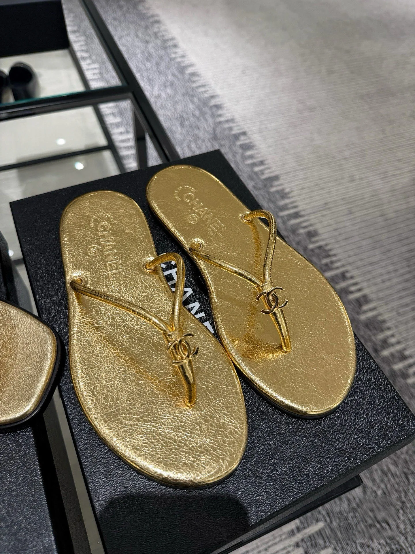 Кошельки Chanel 11571385