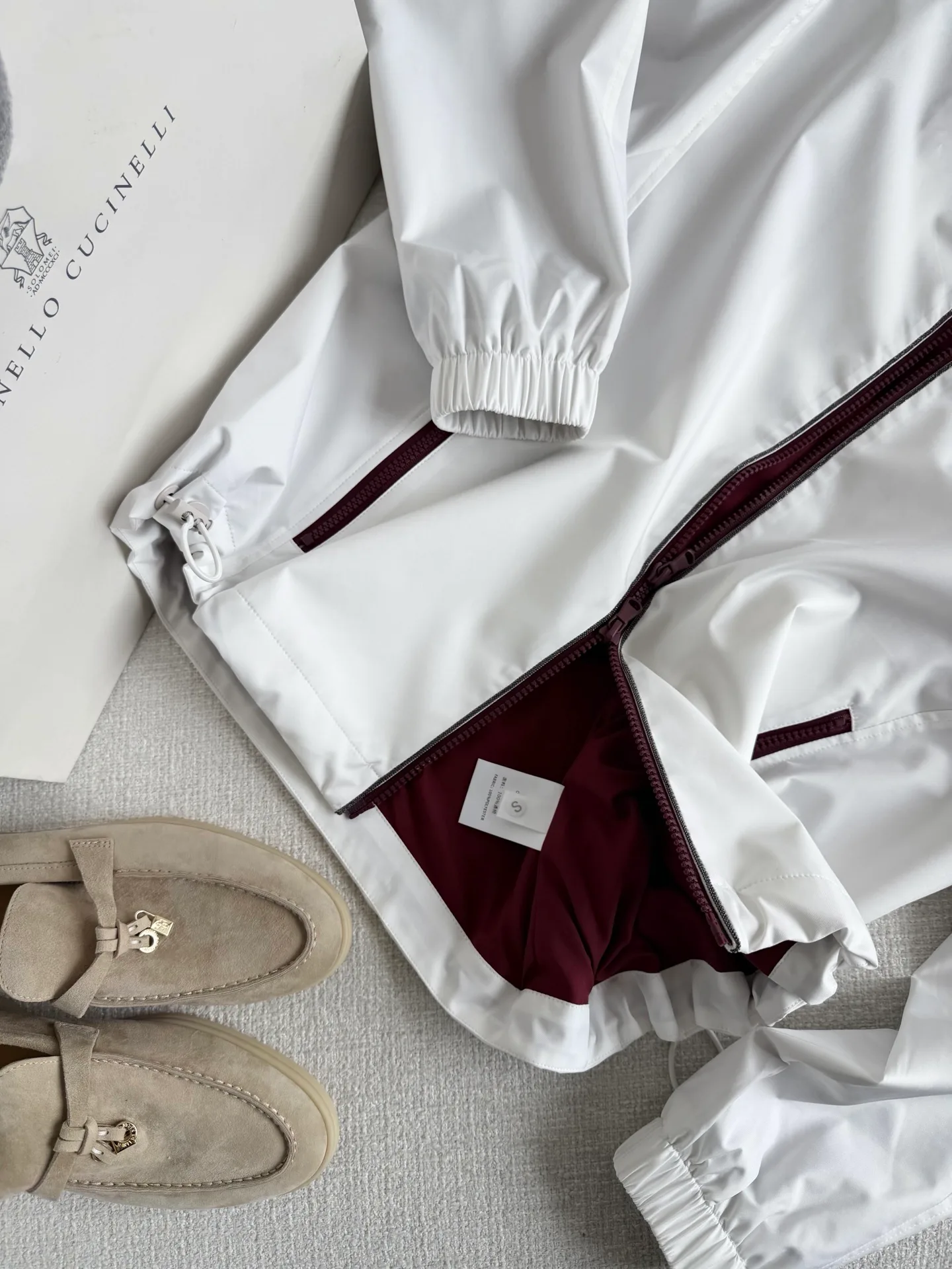 Куртки И Пуховики Женские Brunello Cucinelli 17953178