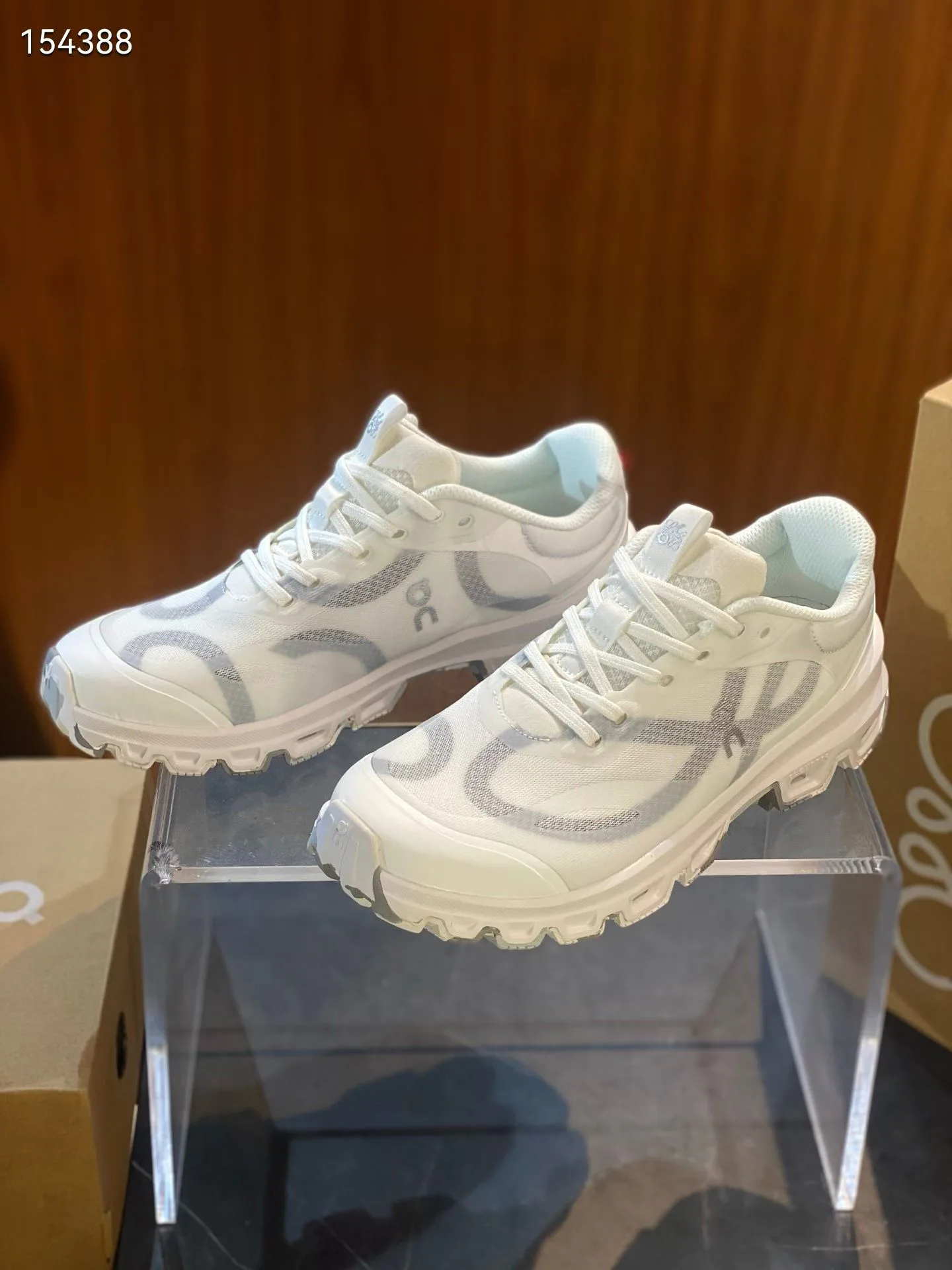 Кроссовки Женские Louis Vuitton 110597