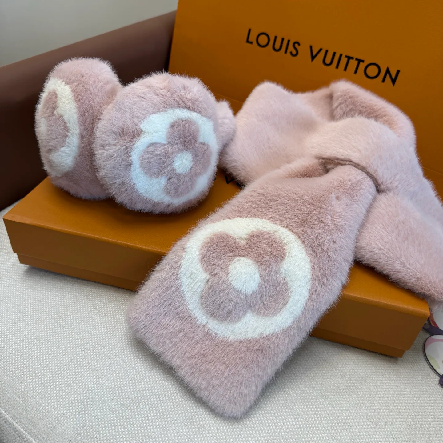 Шарфы Louis Vuitton 1490161