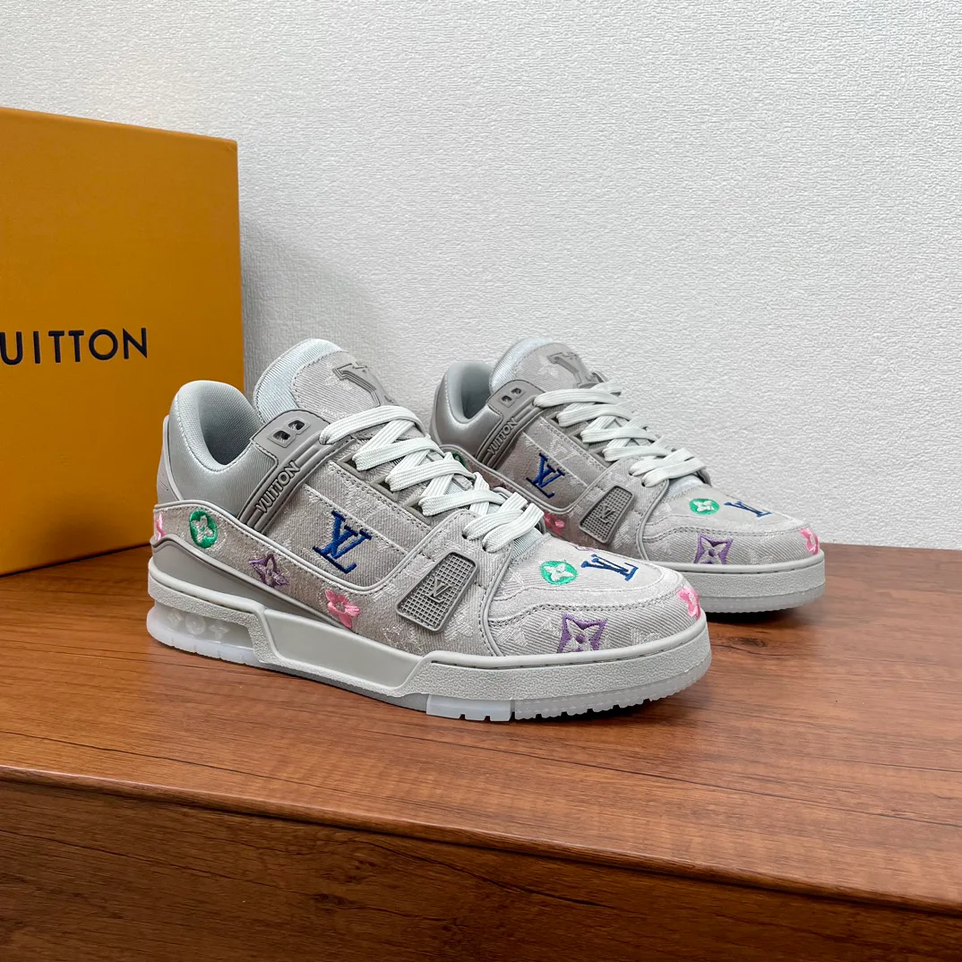 Кроссовки Мужские Louis Vuitton 5892169