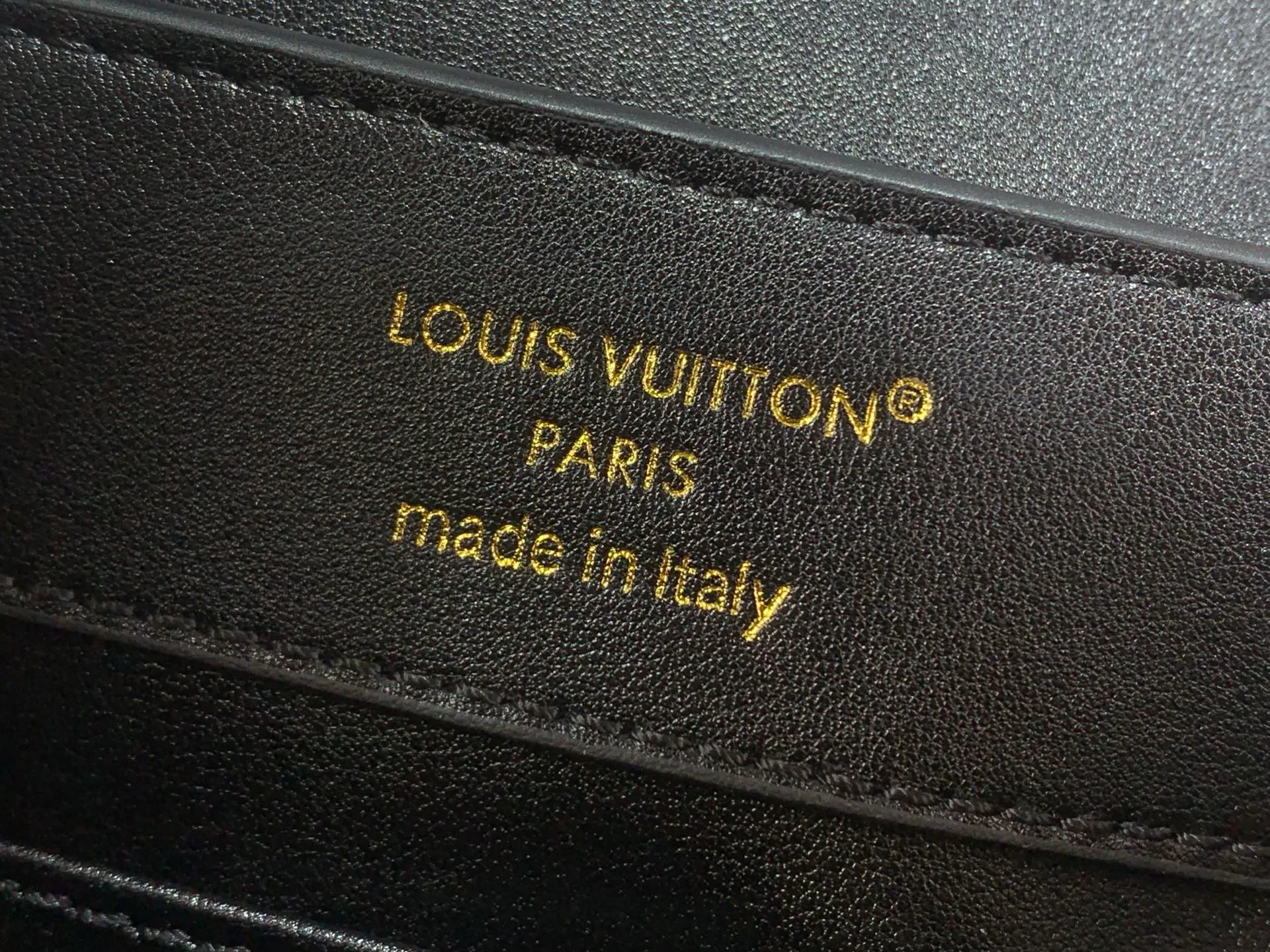 Клатчи Женские Louis Vuitton 11509354
