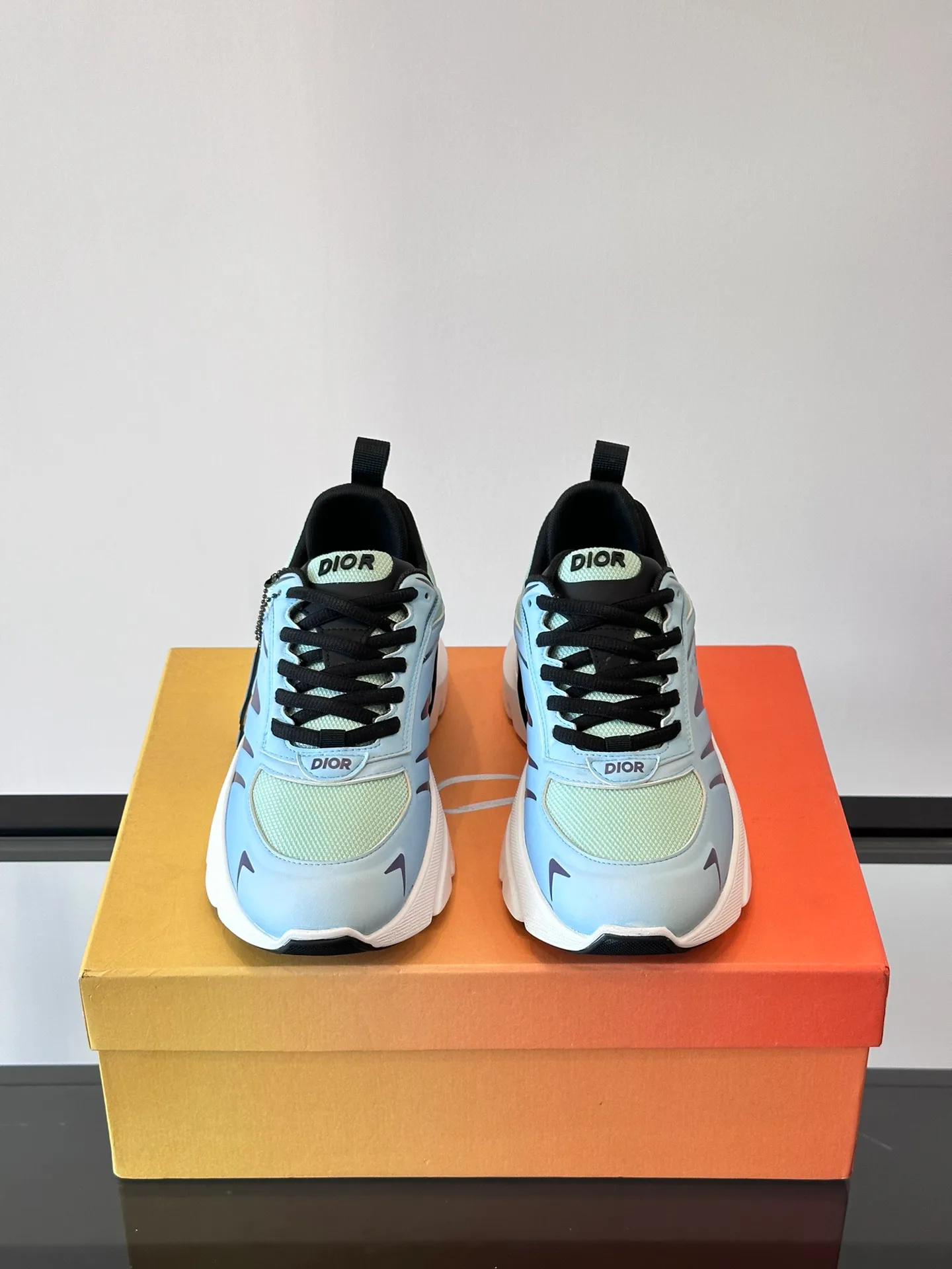 Кроссовки Женские Christian Dior 11426292