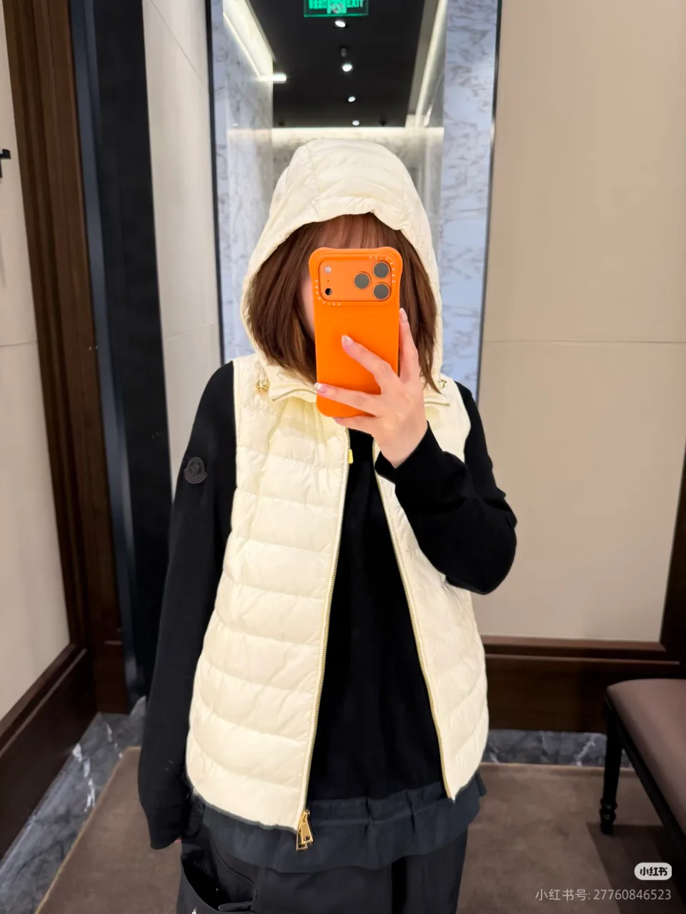 Куртки И Пуховики Женские Moncler 19513430