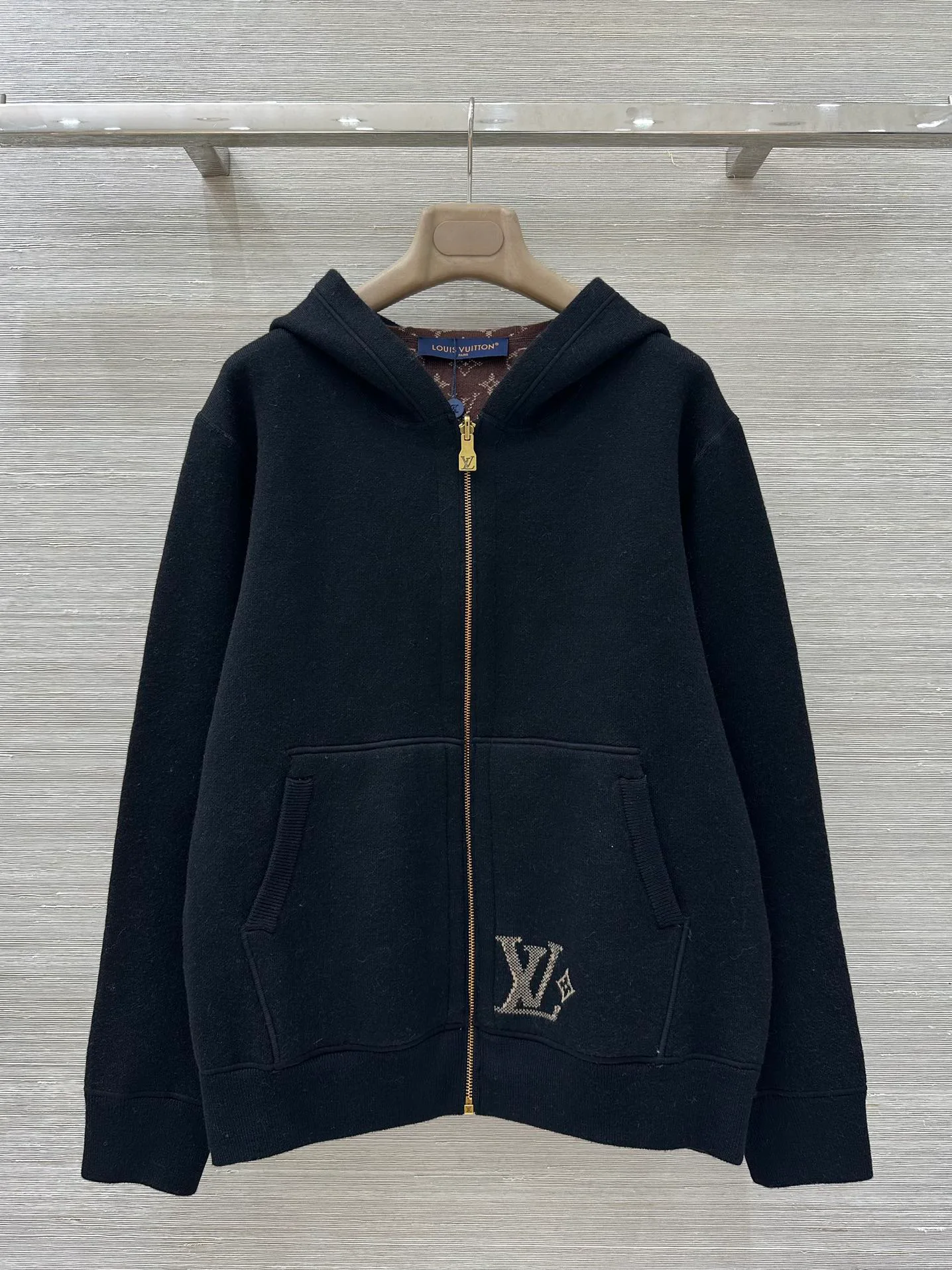 Куртки И Пуховики Женские Louis Vuitton 275224