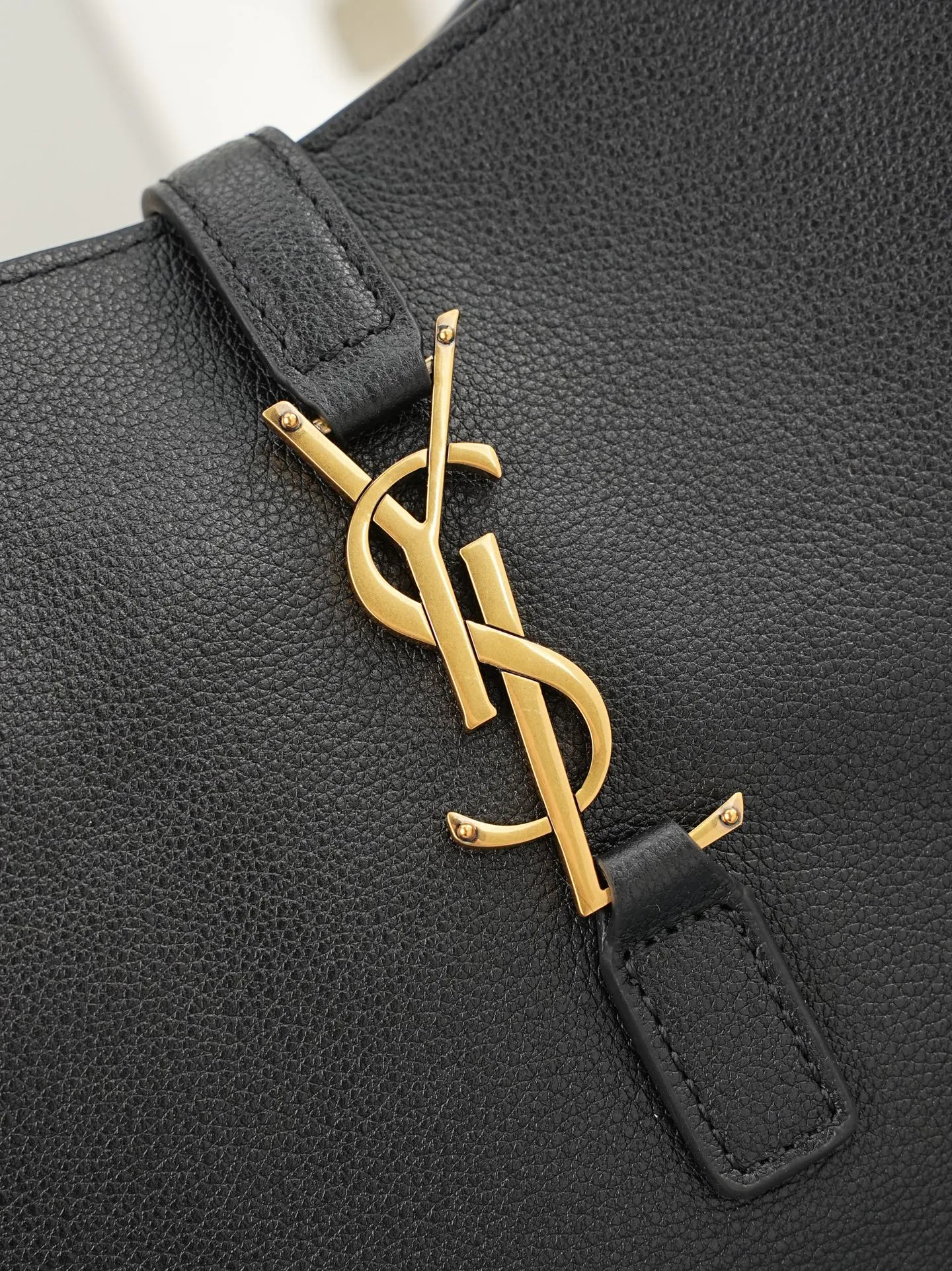 Классические Сумки Женские Saint Laurent 17385946