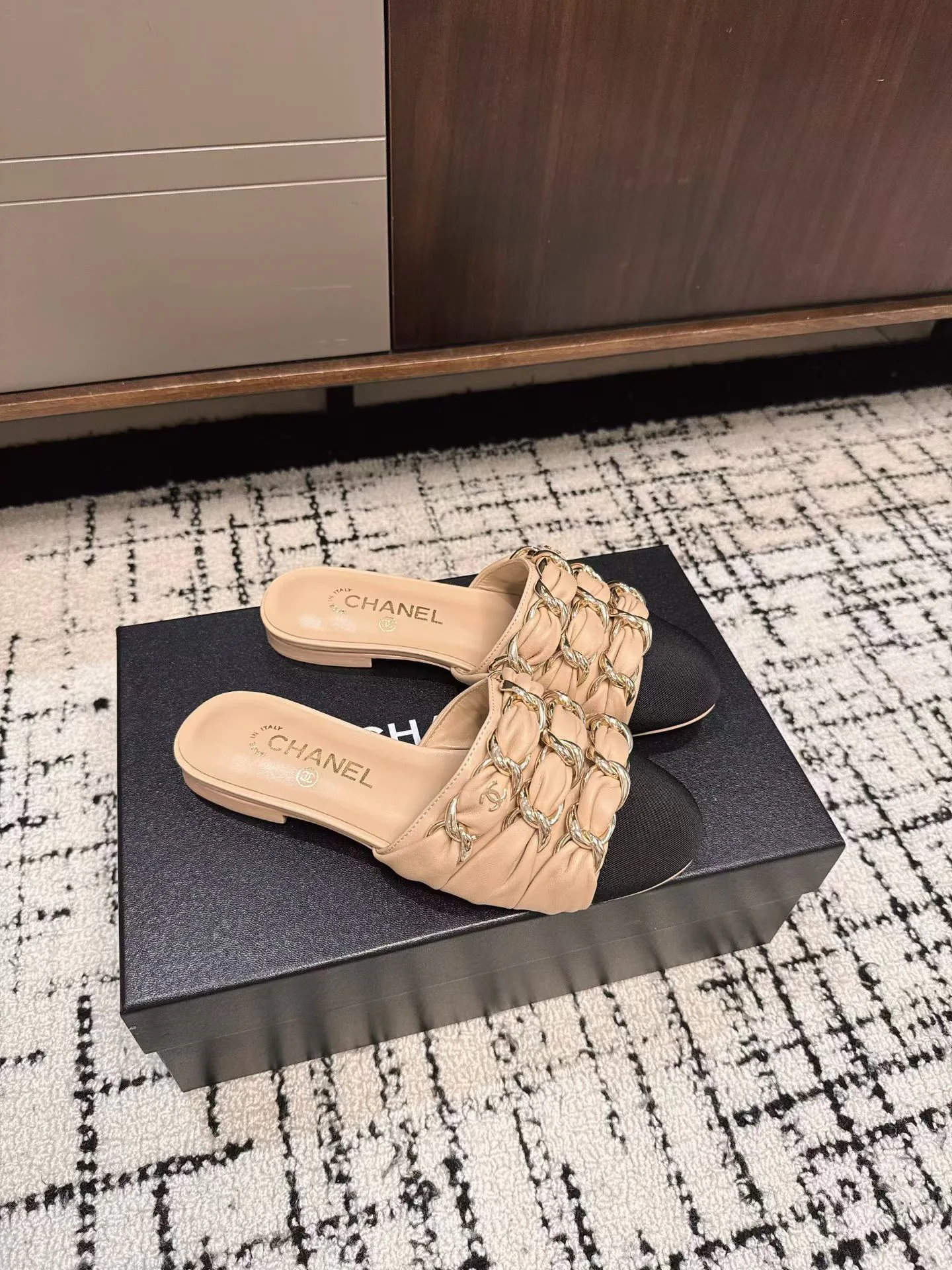 Шлепанцы Женские Chanel 736003