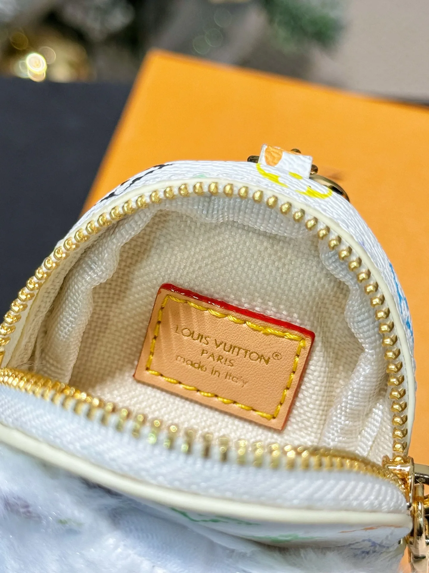 Ключницы Louis Vuitton 17886404