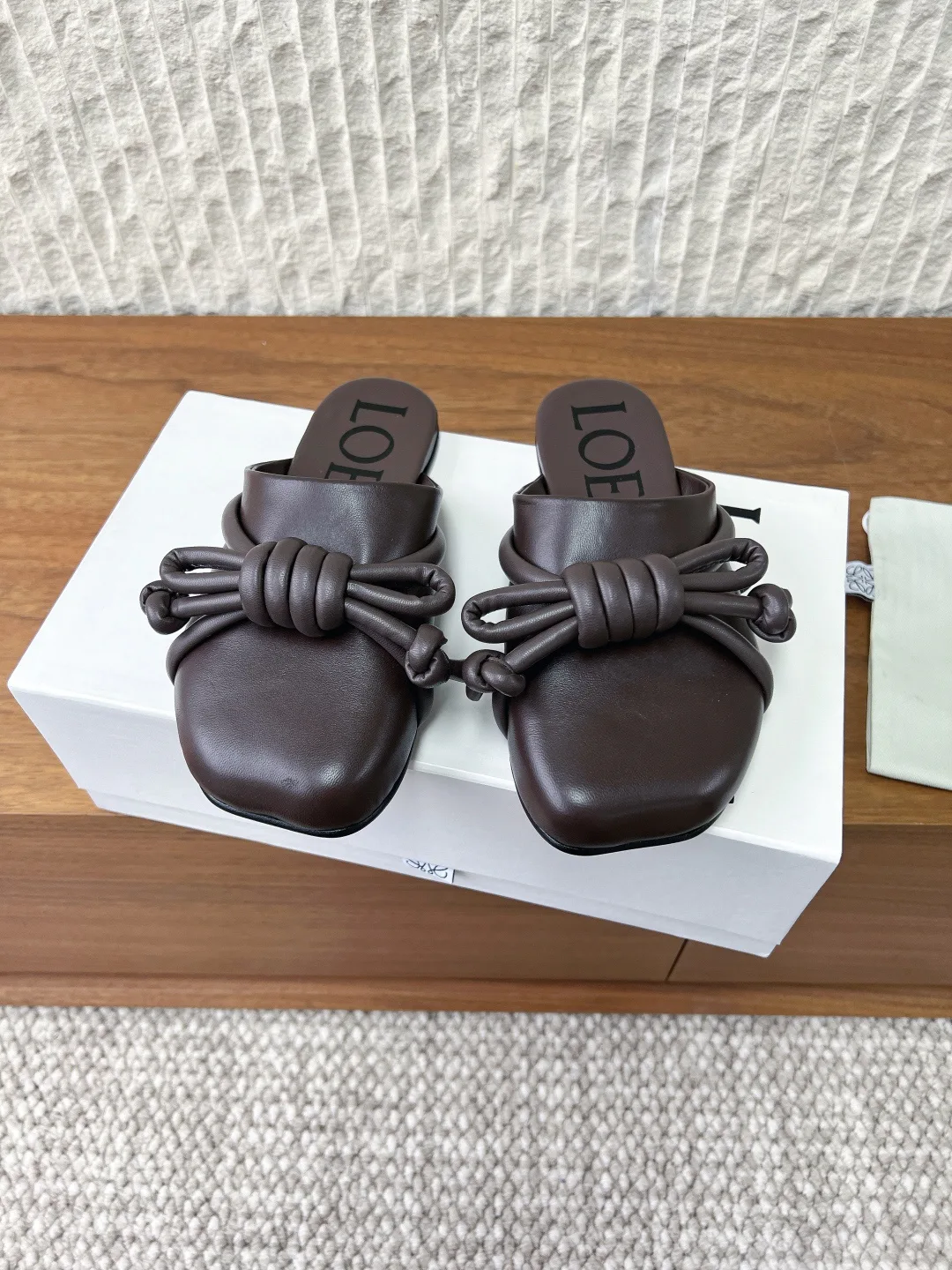Шлепанцы Женские Loewe 11405130