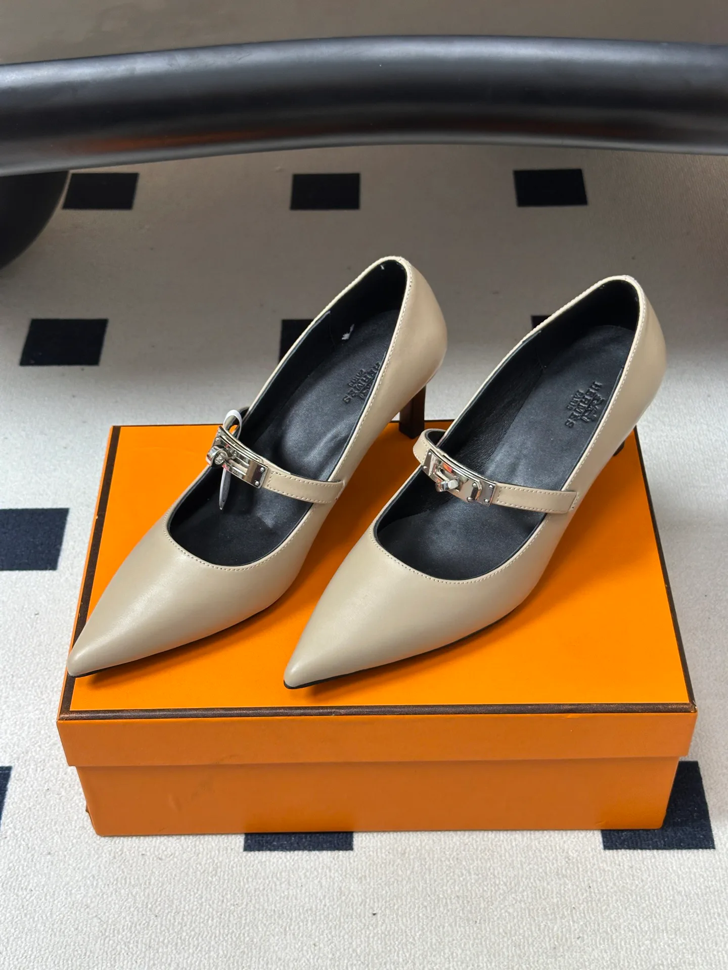 Туфли Женские Hermes 18392458