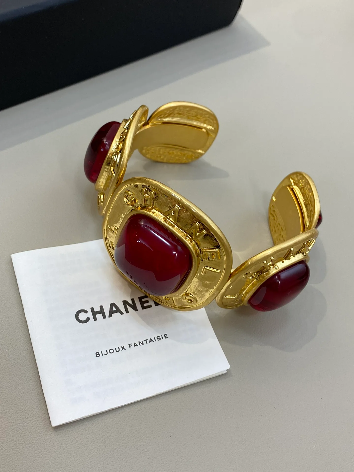 Бижутерия Chanel 693451