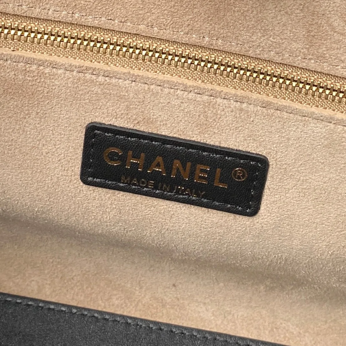 Классические Сумки Женские Chanel 18207814