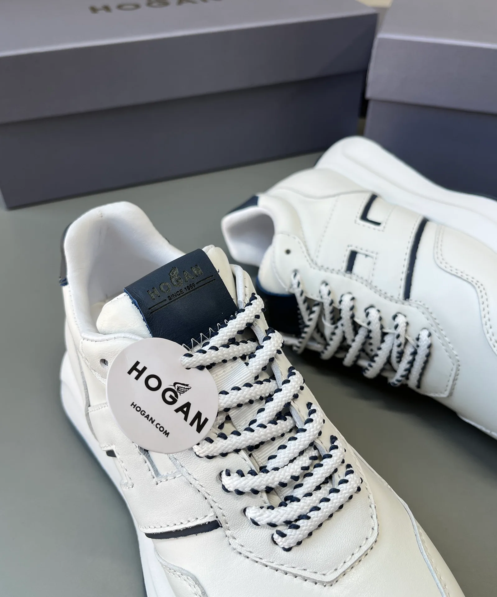Кроссовки Женские Hogan 12629891