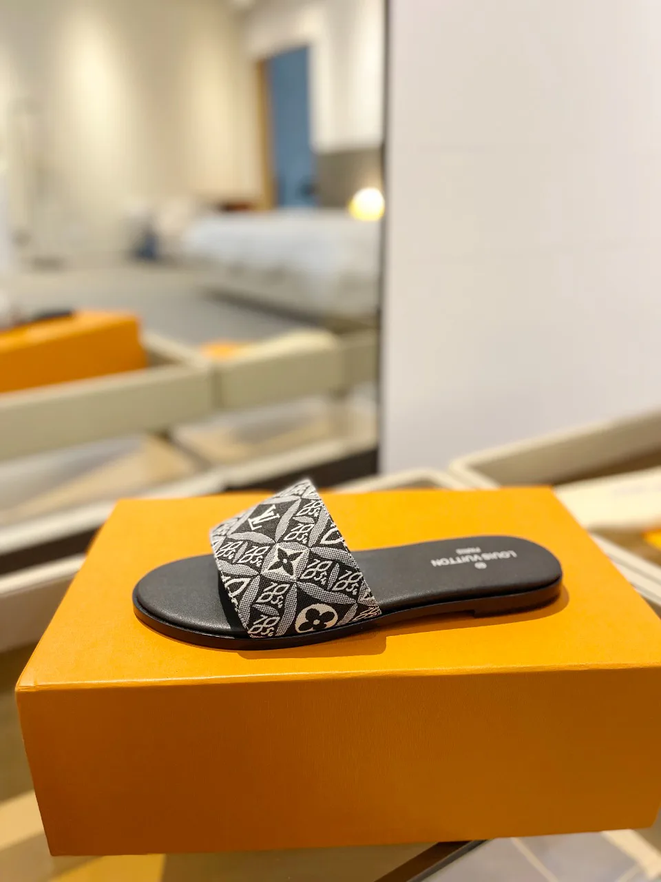 Сандалии Женские Louis Vuitton 9623585