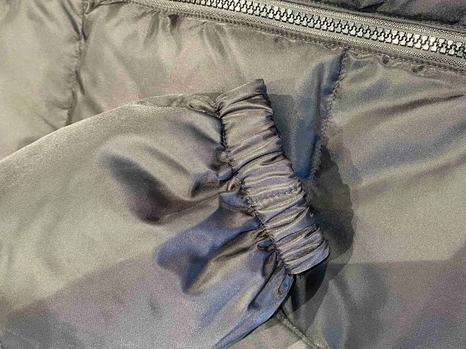 Куртки И Пуховики Мужские Prada 608663