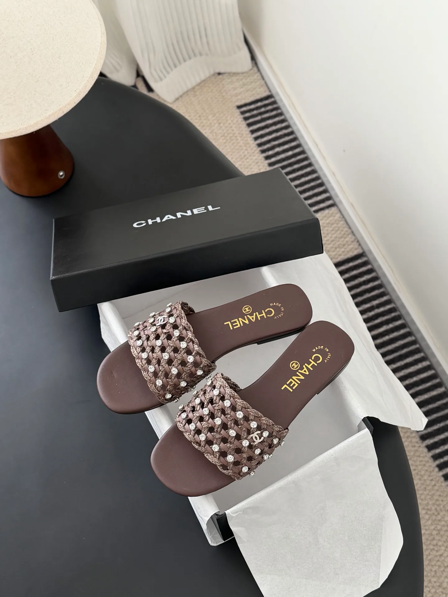 Шлепанцы Женские Chanel 10957688