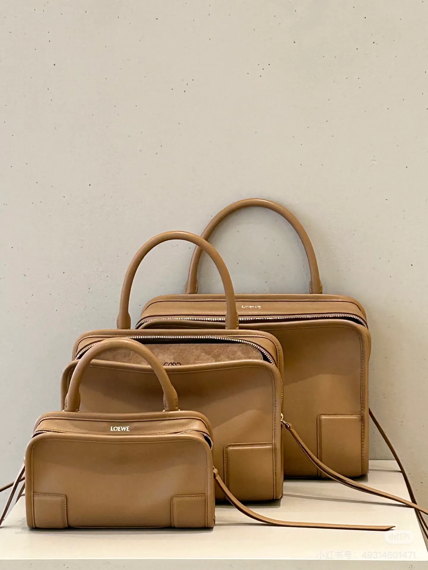Классические Сумки Женские Loewe 17333206
