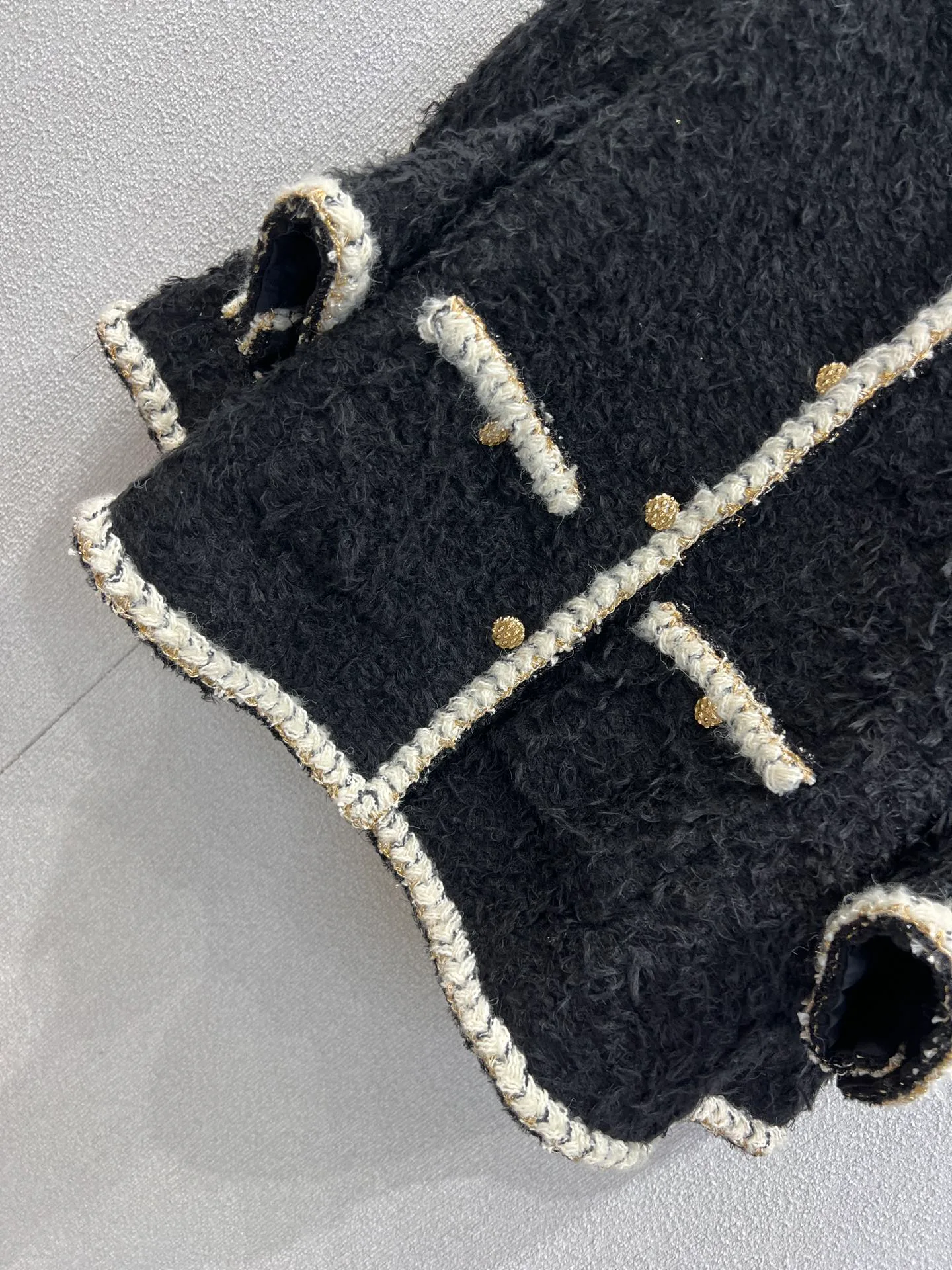 Куртки И Пуховики Женские Chanel 442340