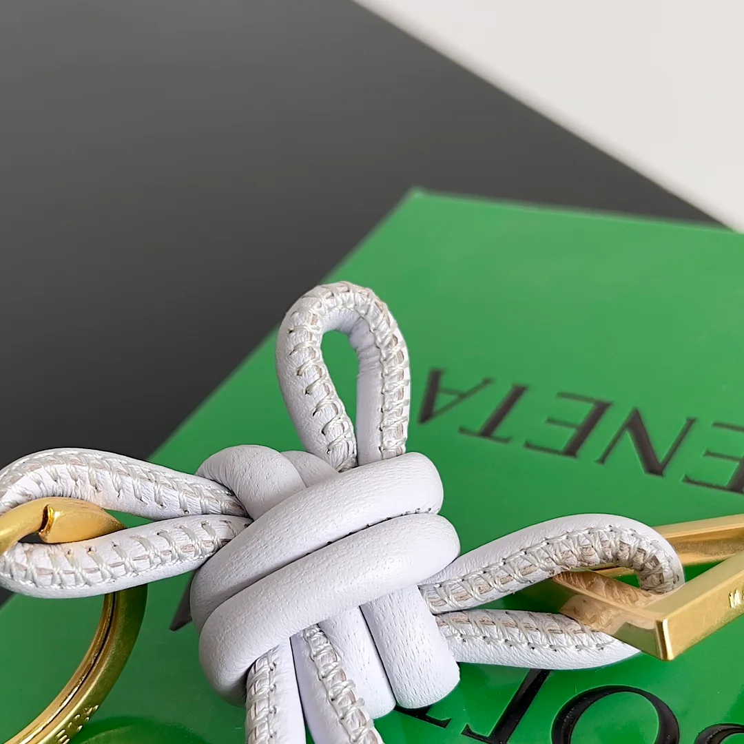 Ключницы Bottega Veneta 595618