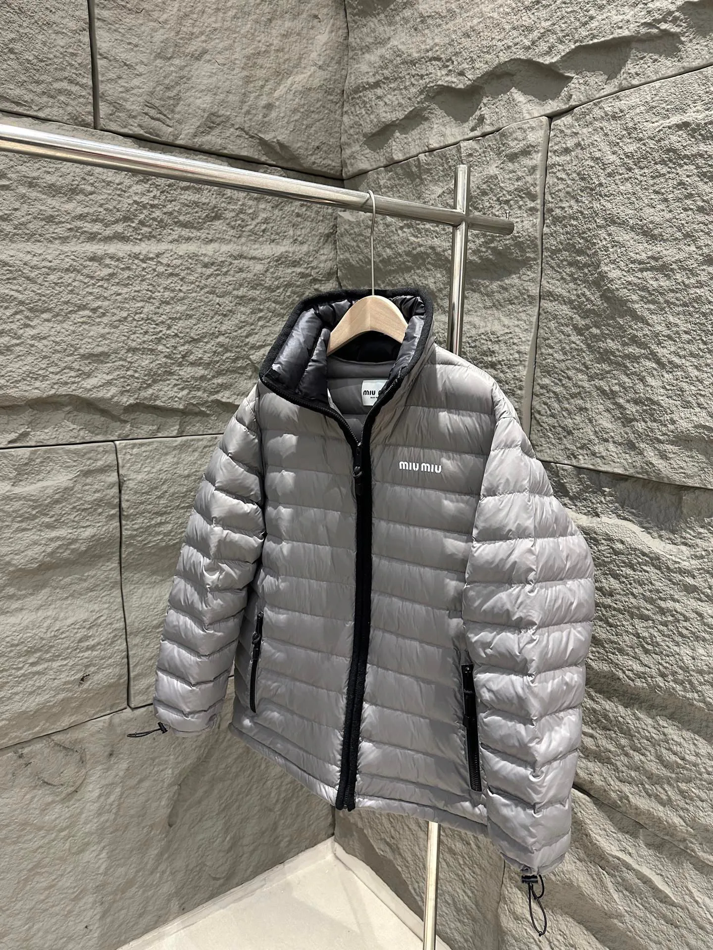 Куртки И Пуховики Женские Miu Miu 789002