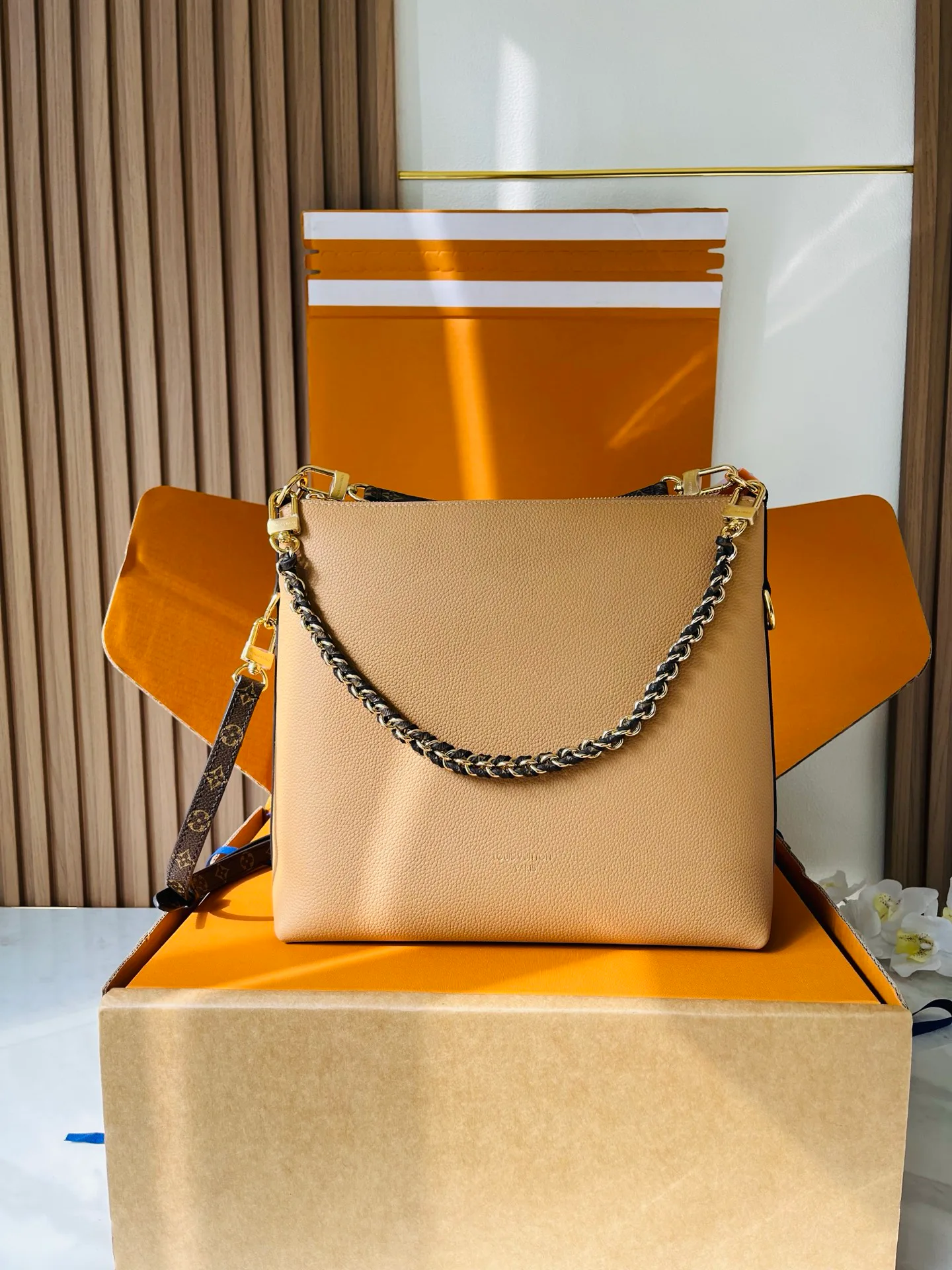 Сумки На Ремне Женские Louis Vuitton 12860034