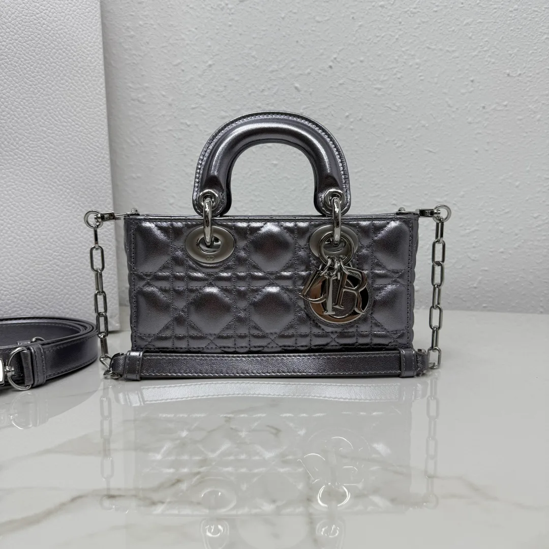Классические Сумки Женские Christian Dior 18116437