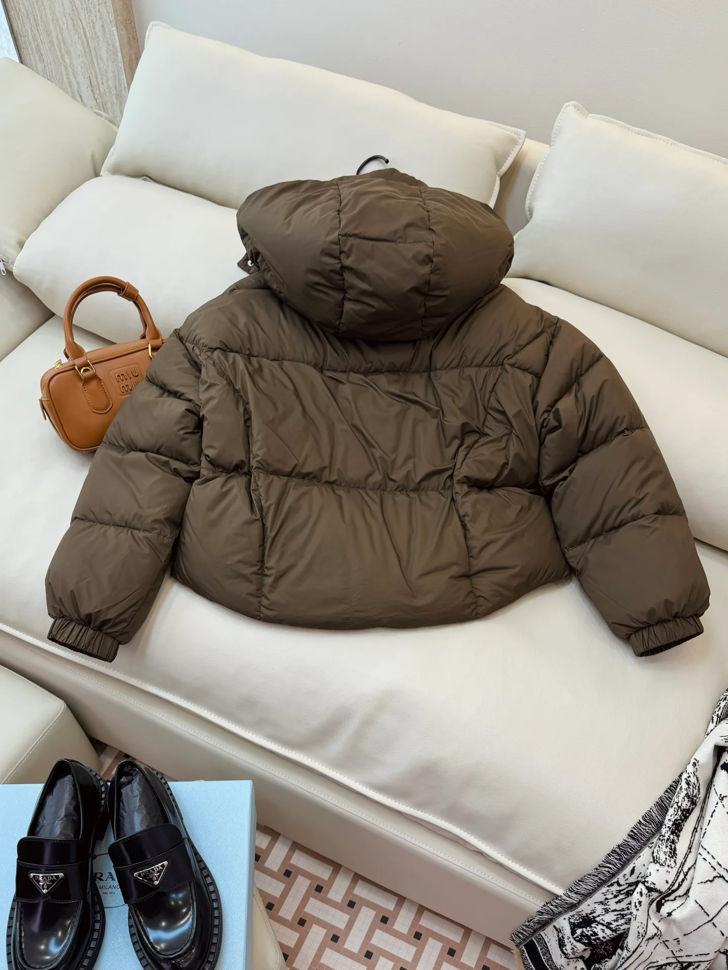 Куртки И Пуховики Женские Prada 17910128