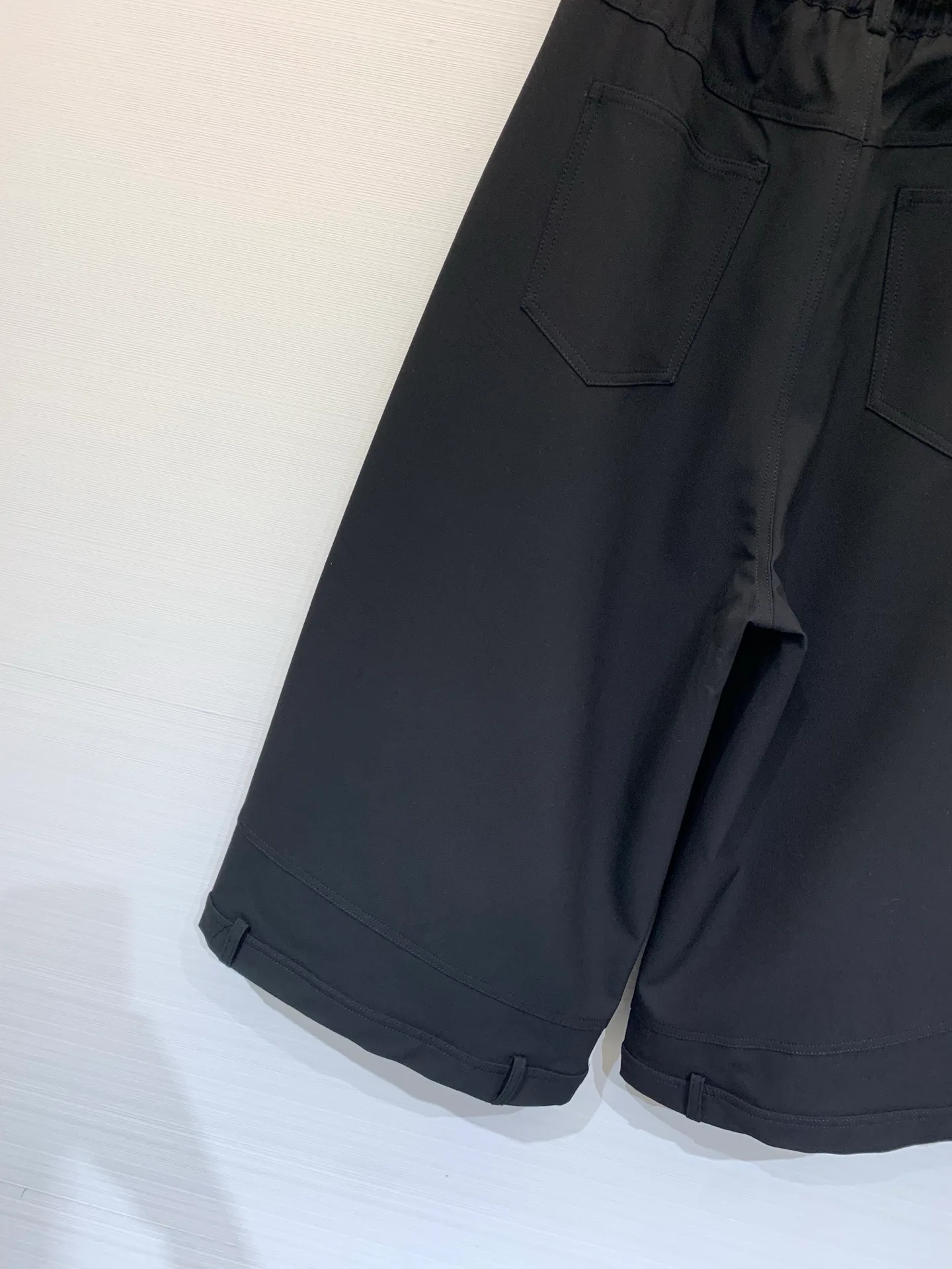Шорты Женские Maison Margiela 13285352