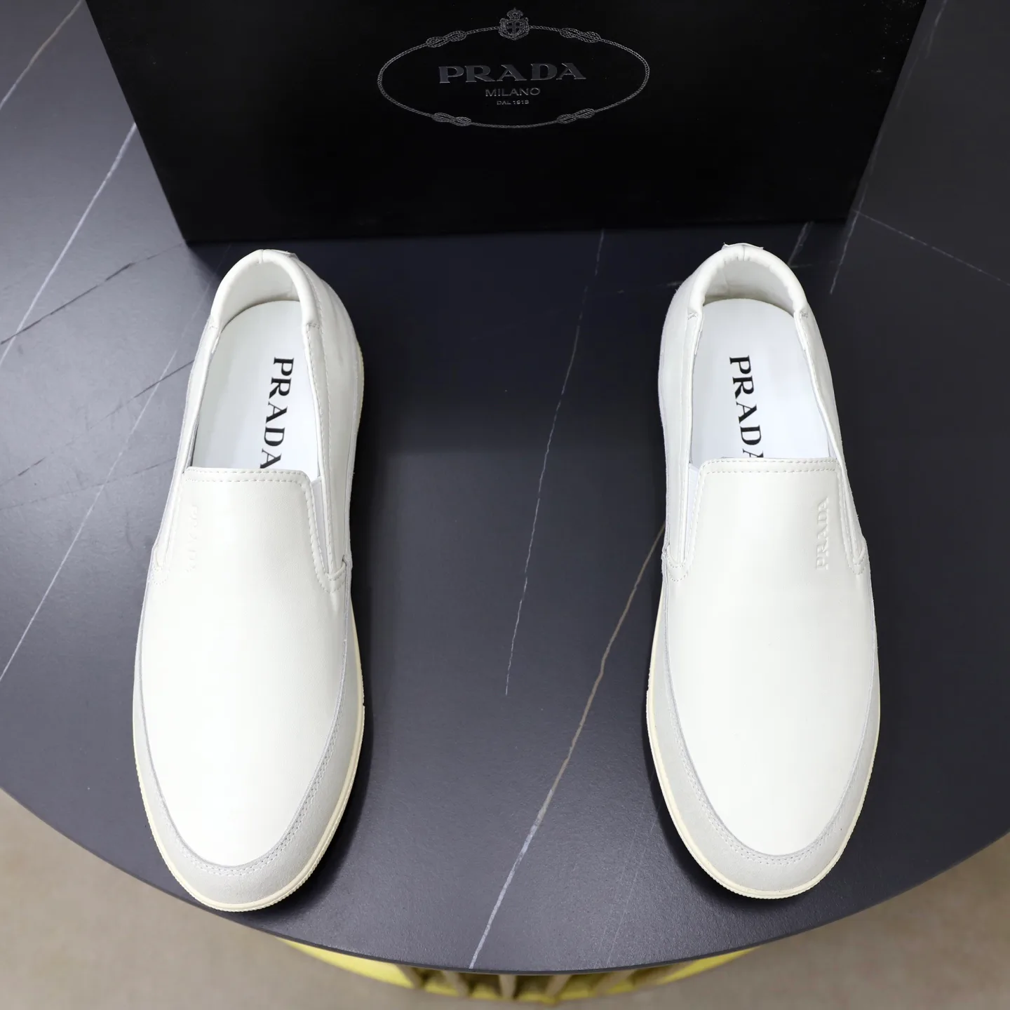 Кроссовки Мужские Prada 13563468