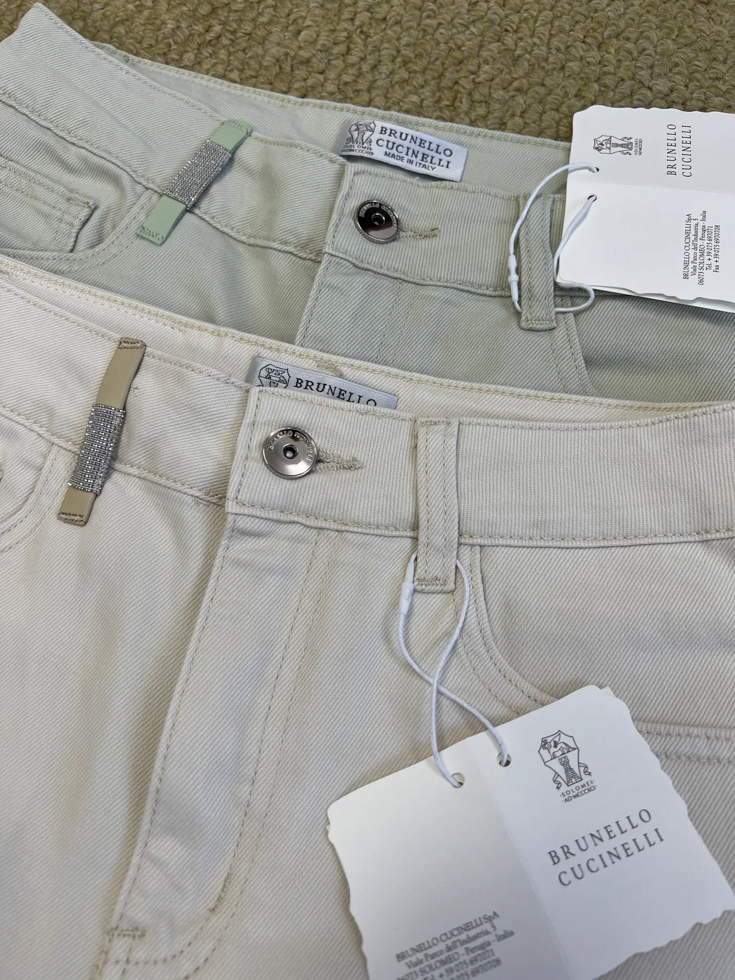 Шорты Женские Brunello Cucinelli 18174572