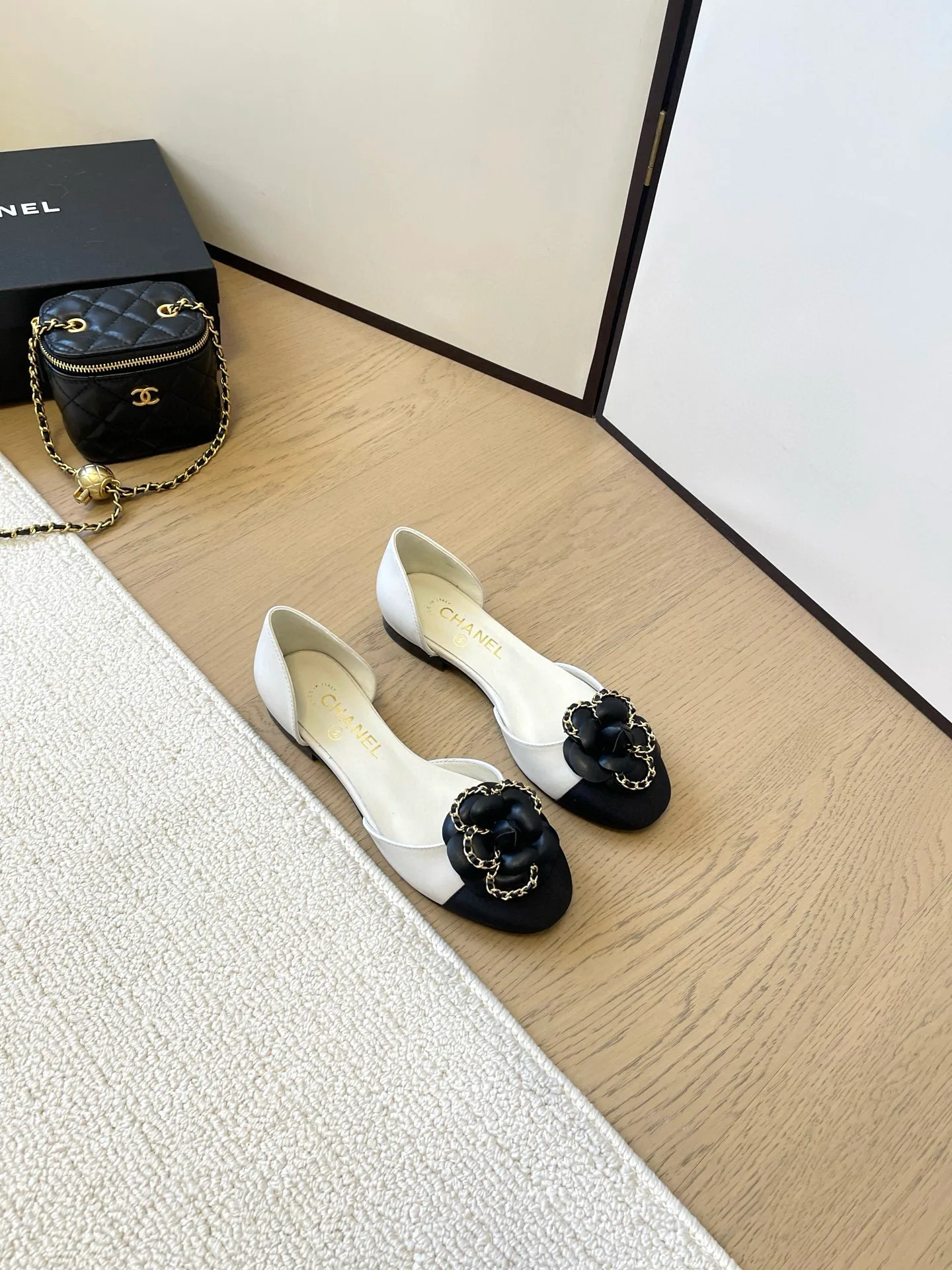 Туфли Женские Chanel 13353545