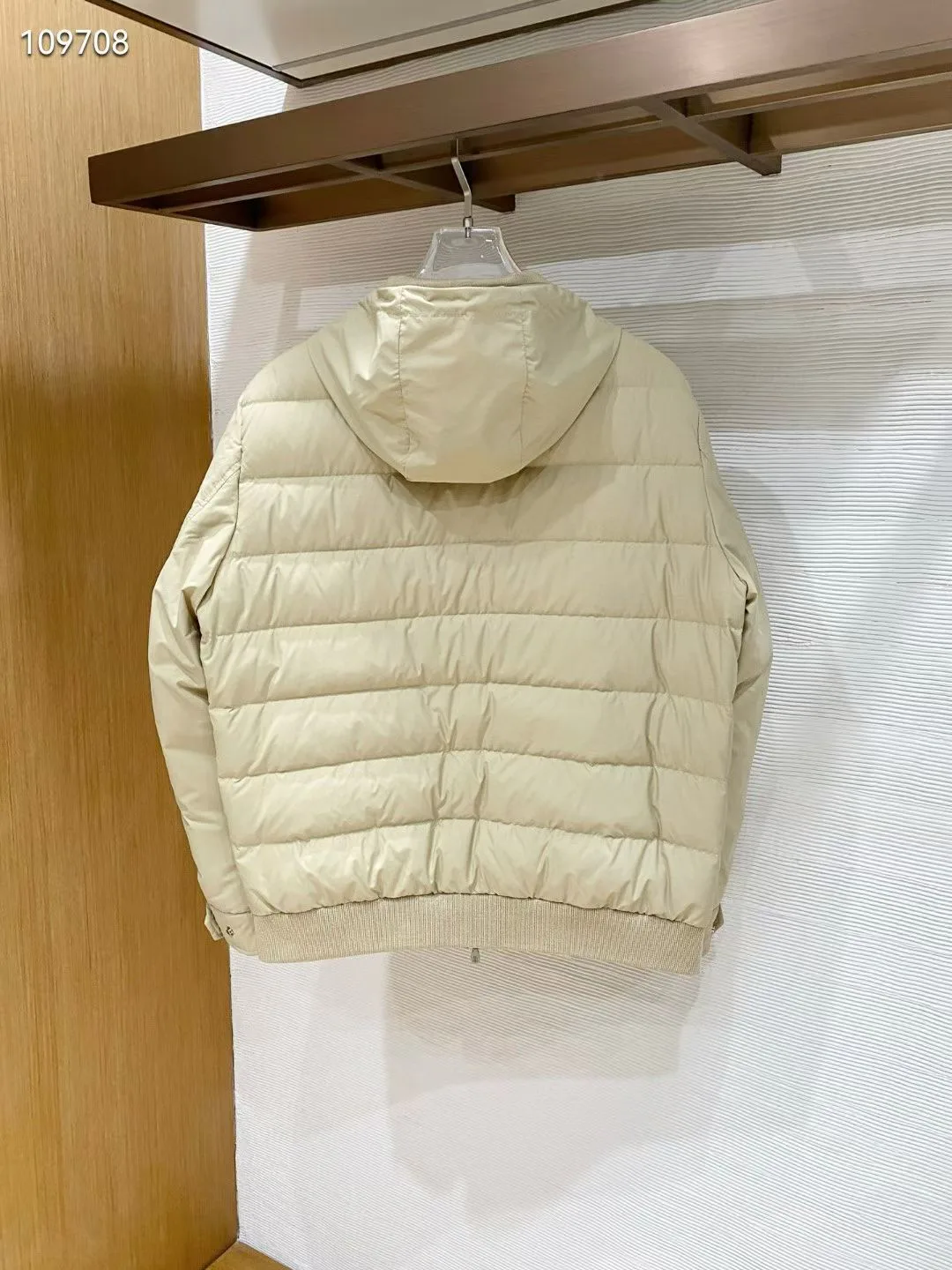 Куртки И Пуховики Женские Brunello Cucinelli 928873