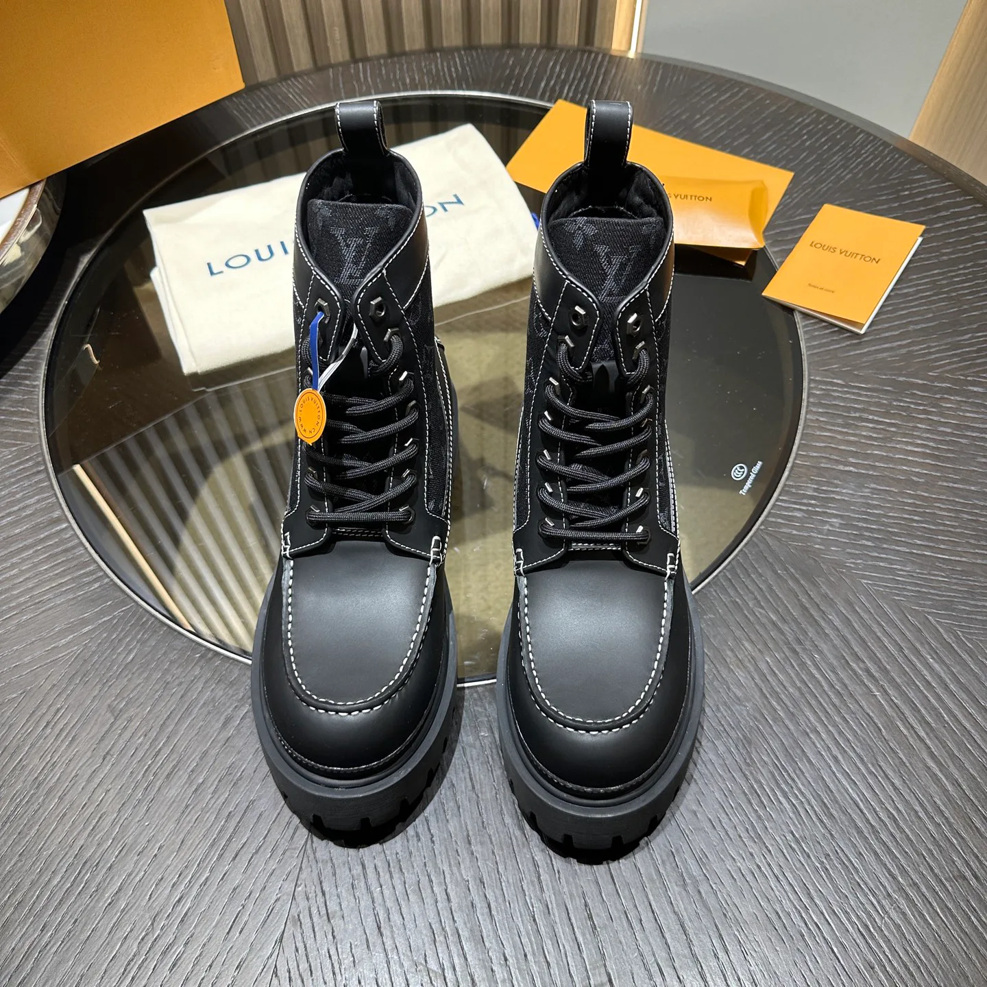 Ботинки Мужские Louis Vuitton 18191624