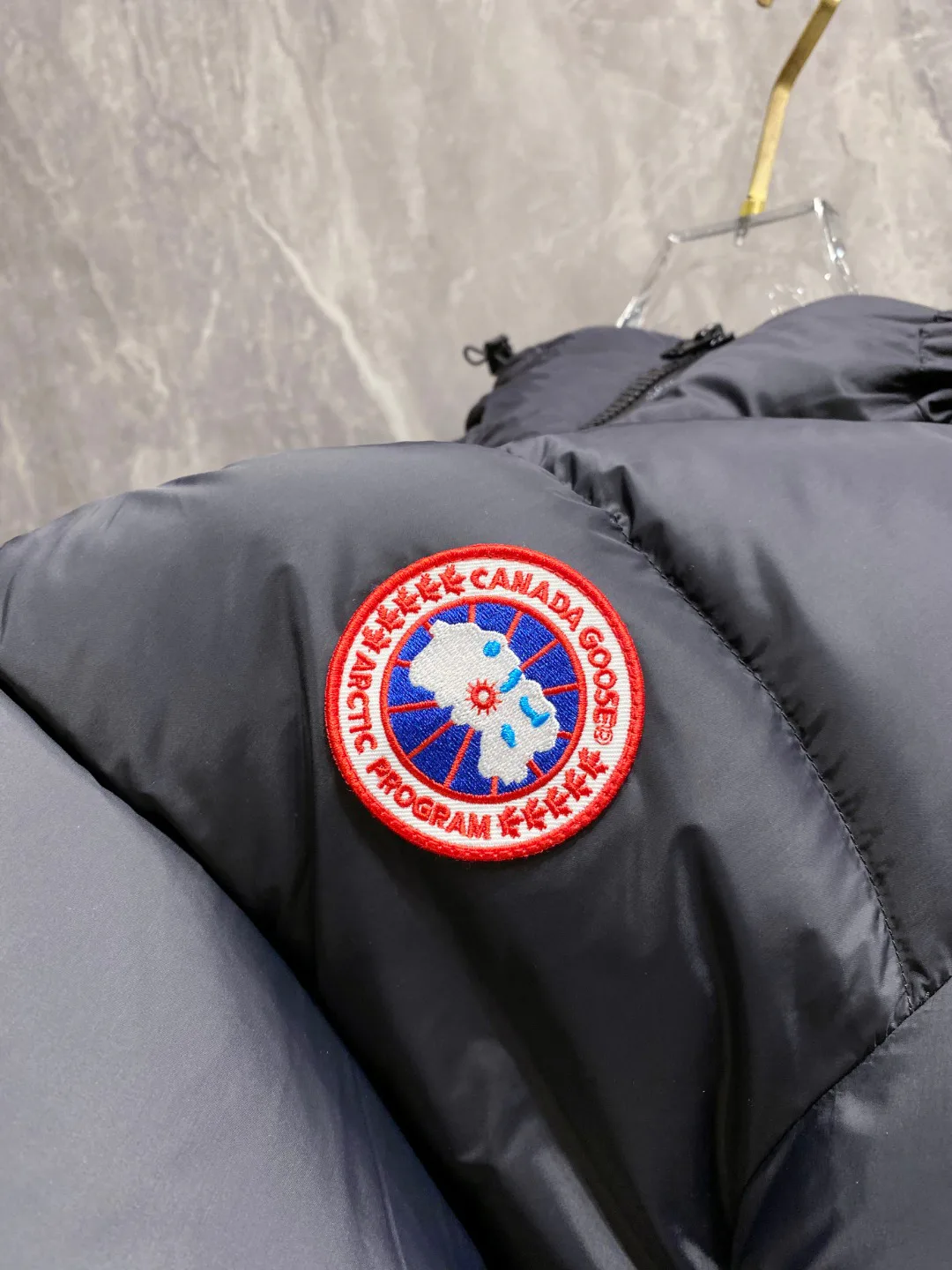 Куртки И Пуховики Мужские Canada Goose 846114