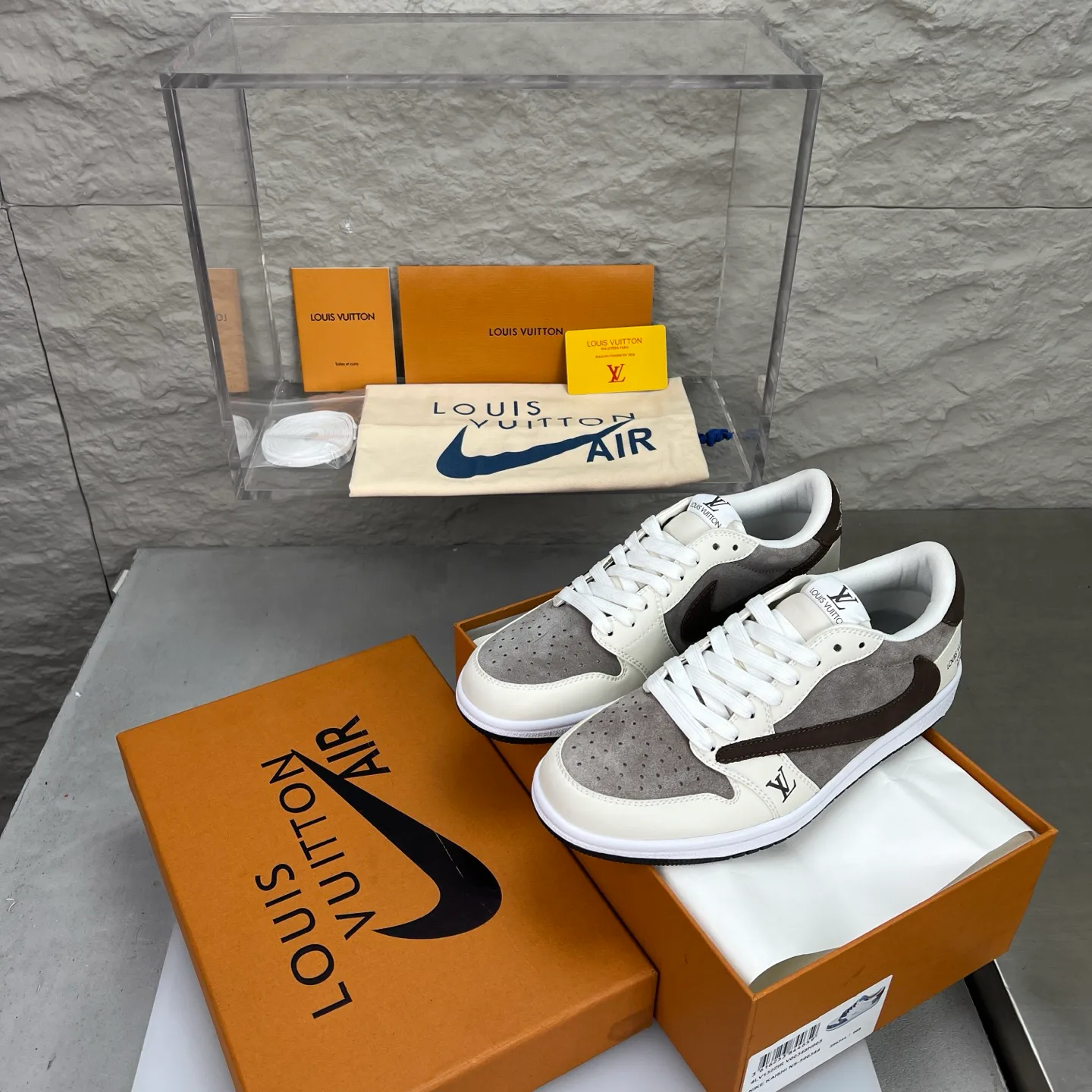 Кеды Мужские Louis Vuitton 14363710