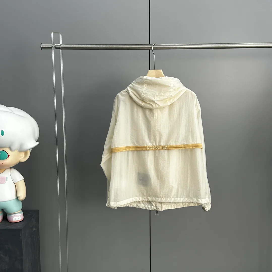 Куртки И Пуховики Женские Moncler 5074989