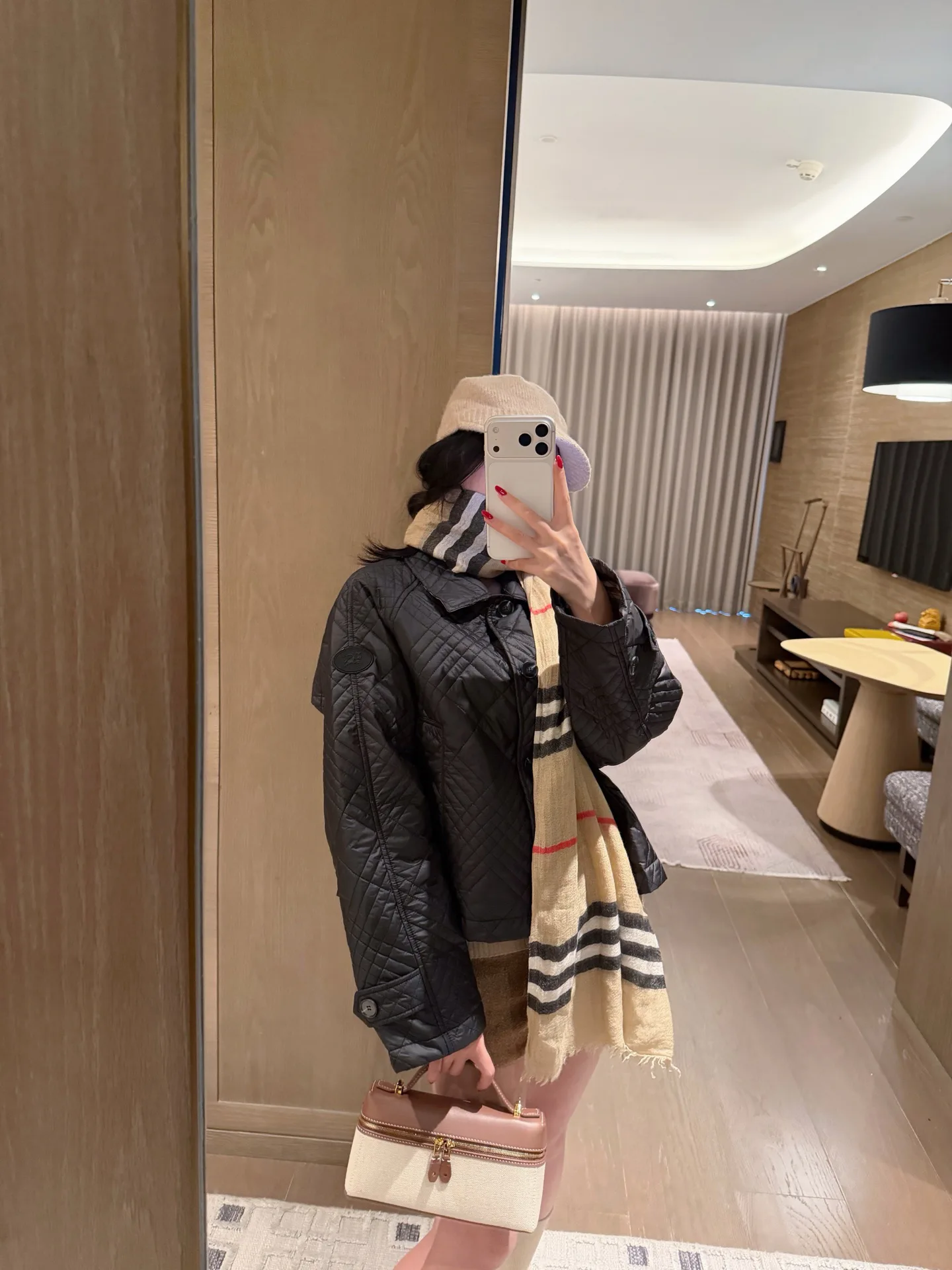 Куртки И Пуховики Женские Burberry 19567173
